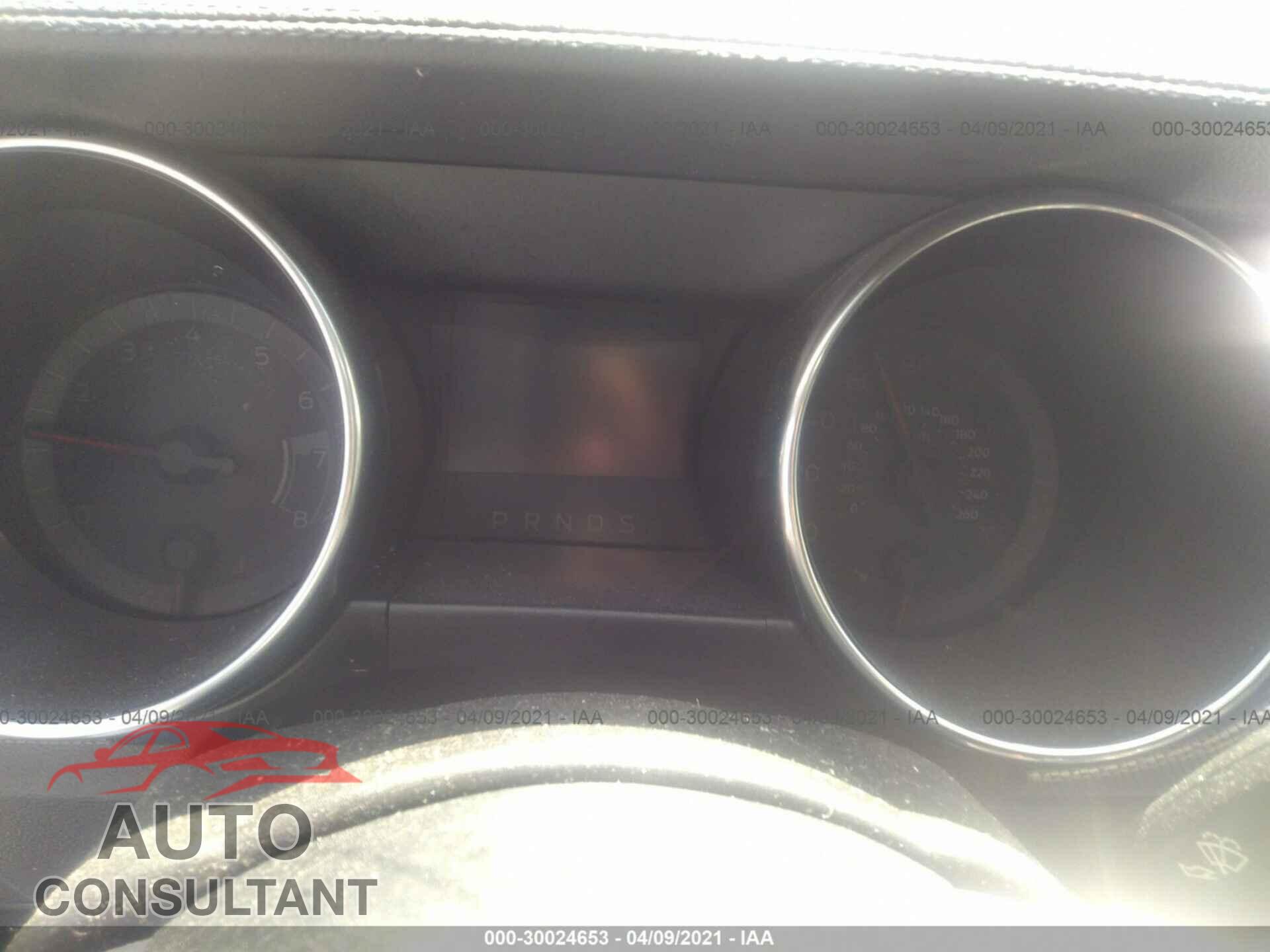 FORD MUSTANG 2018 - 1FA6P8TH5J5172573