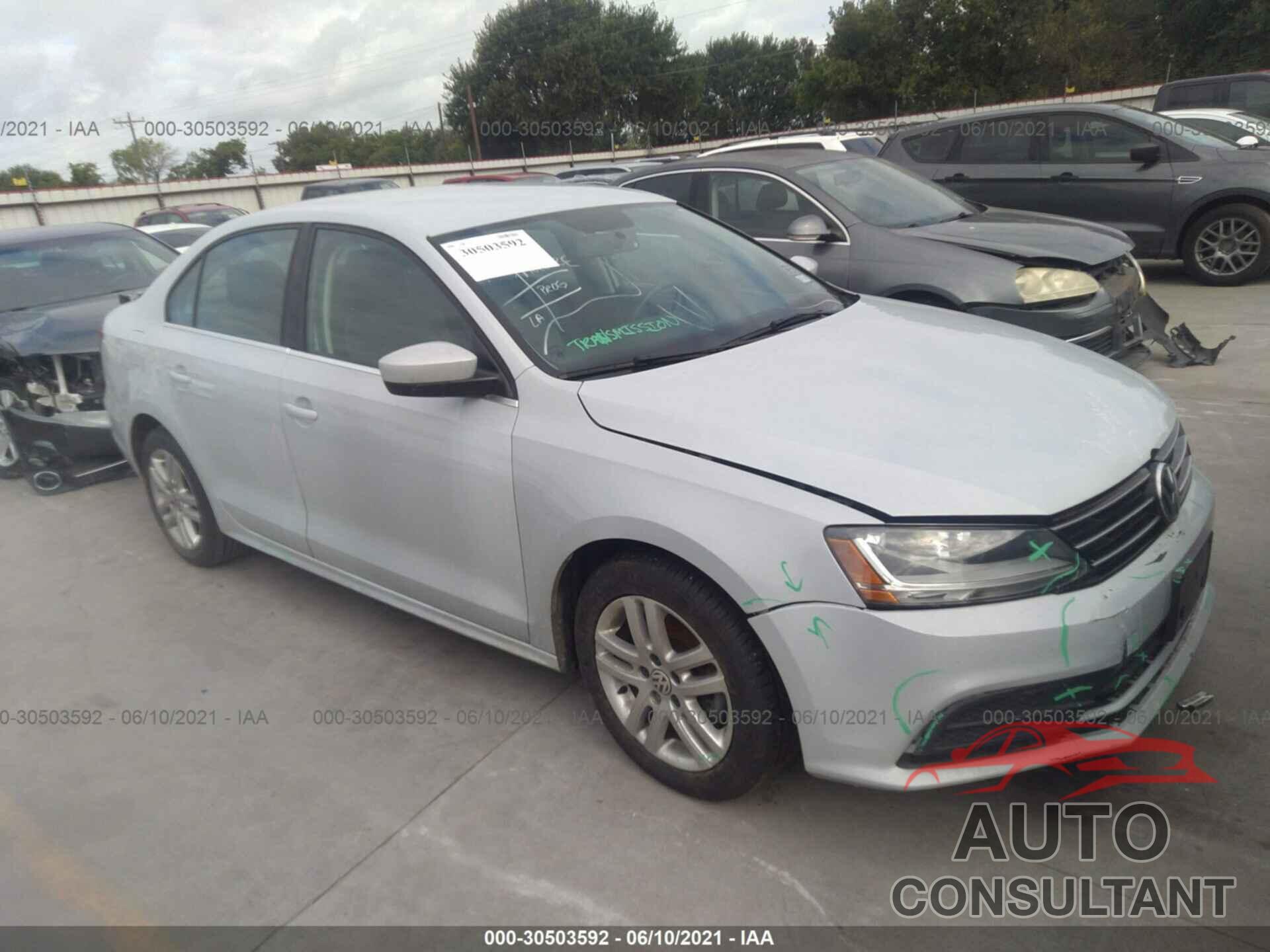 VOLKSWAGEN JETTA 2017 - 3VW2B7AJ3HM341580