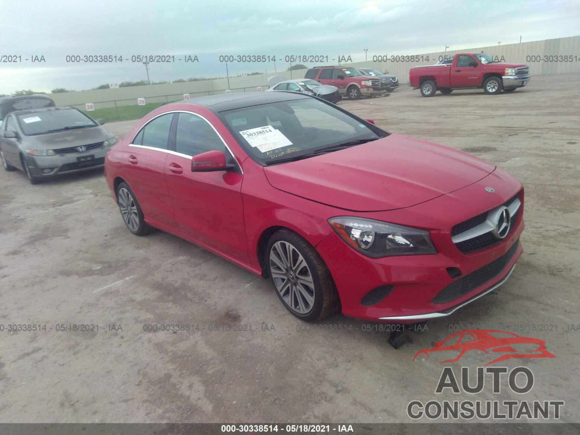 MERCEDES-BENZ CLA 2018 - WDDSJ4EB3JN527614