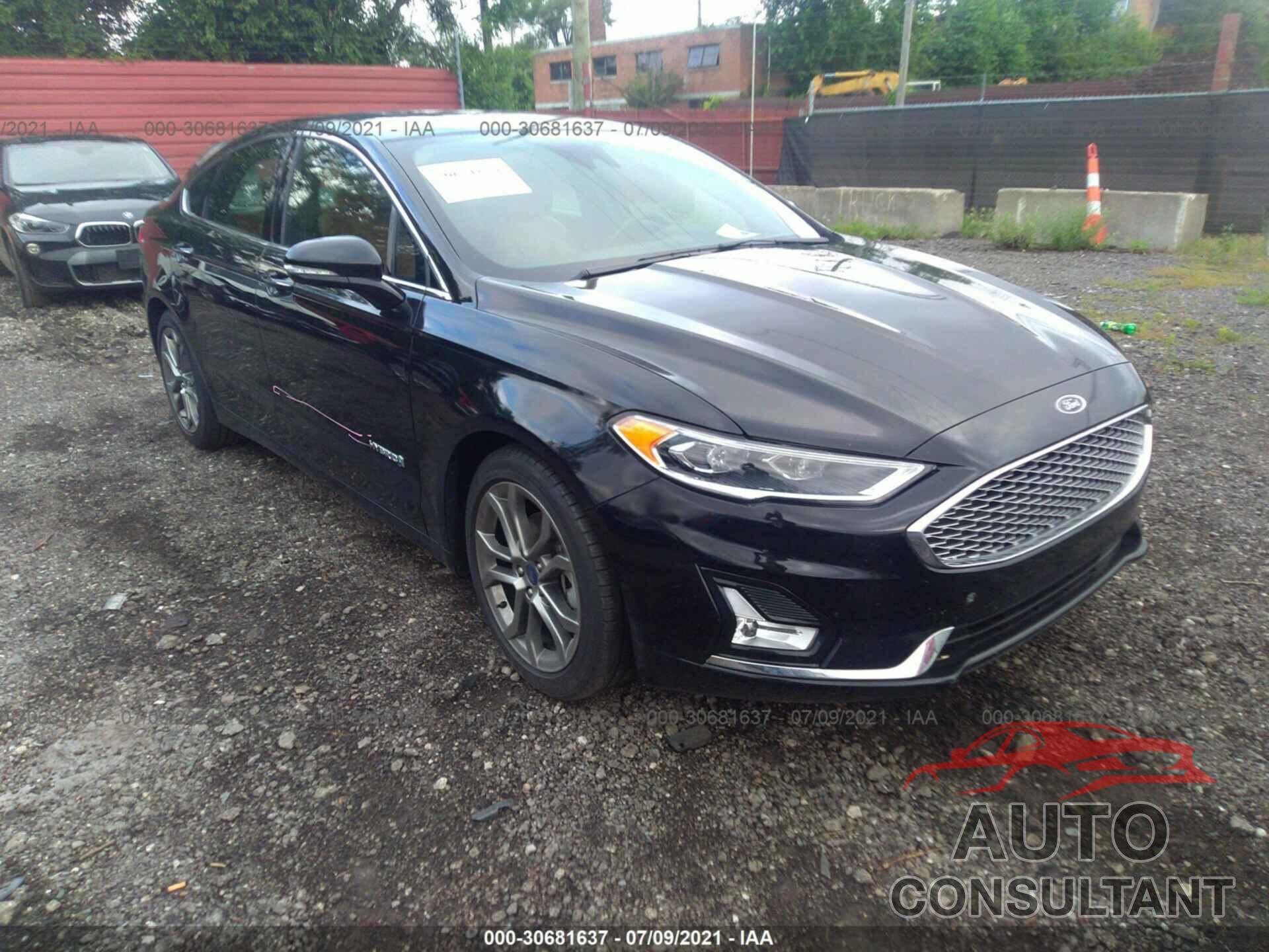 FORD FUSION HYBRID 2019 - 3FA6P0RU4KR214624