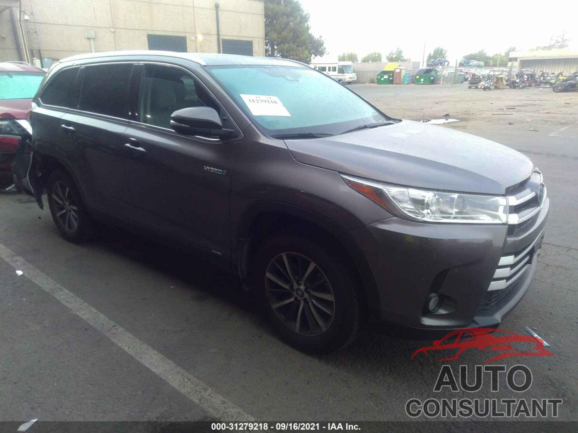 TOYOTA HIGHLANDER 2019 - 5TDJGRFH5KS066805