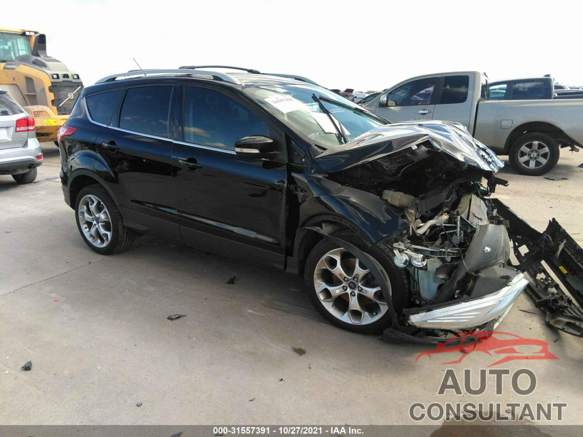 FORD ESCAPE 2016 - 1FMCU9J92GUC60062