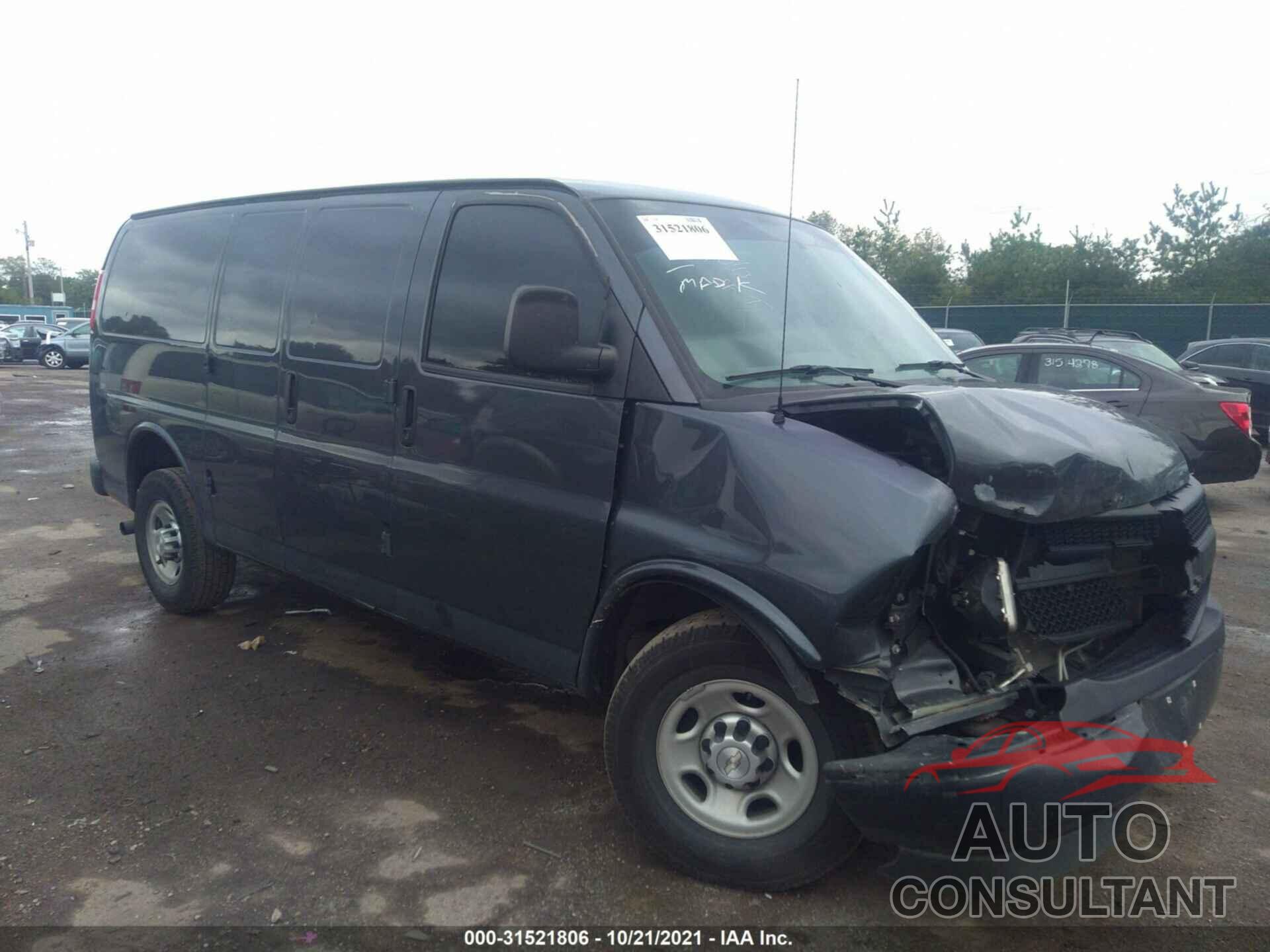 CHEVROLET EXPRESS CARGO VAN 2017 - 1GCWGAFF0H1349124