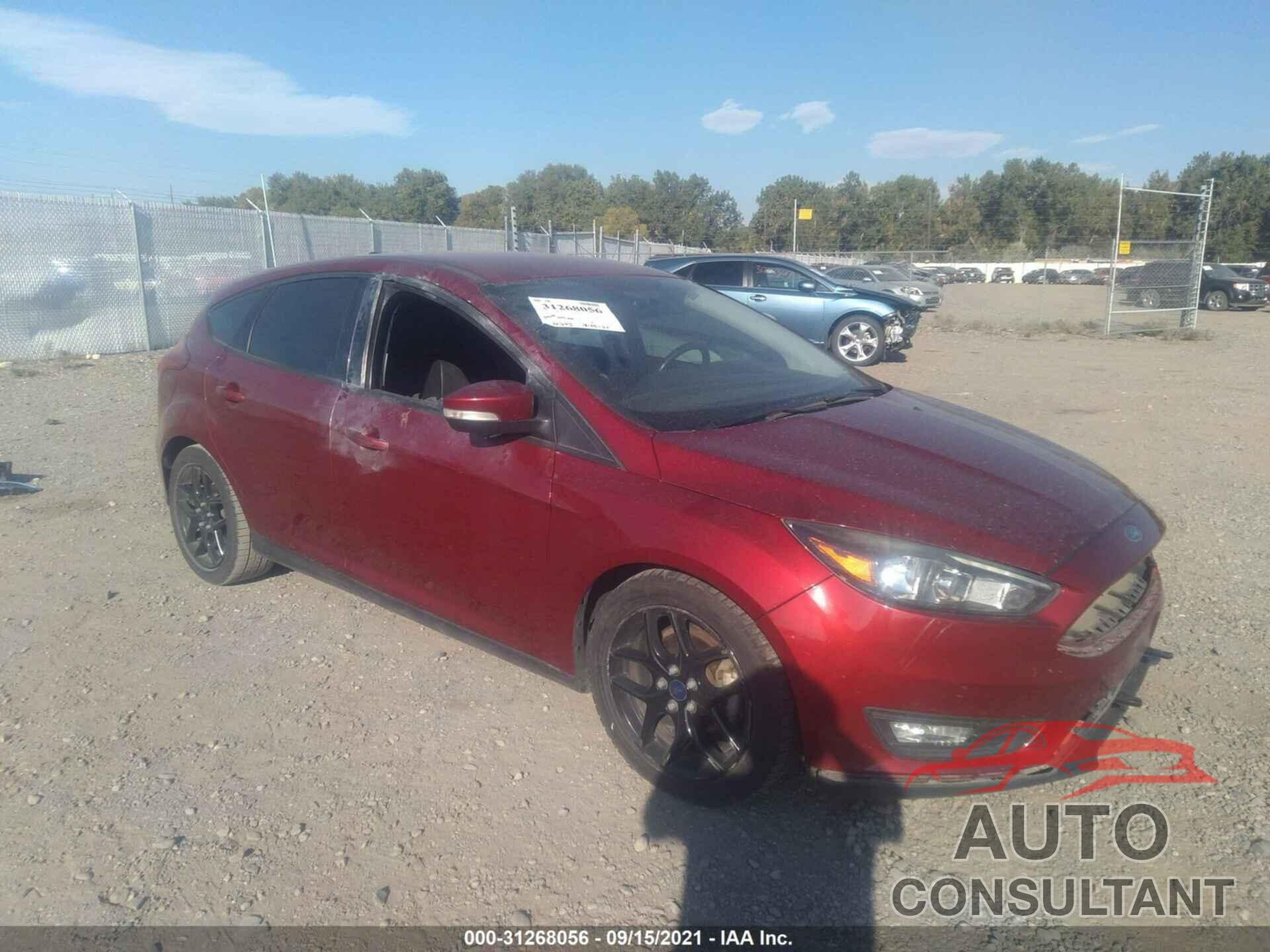FORD FOCUS 2016 - 1FADP3K2XGL258277