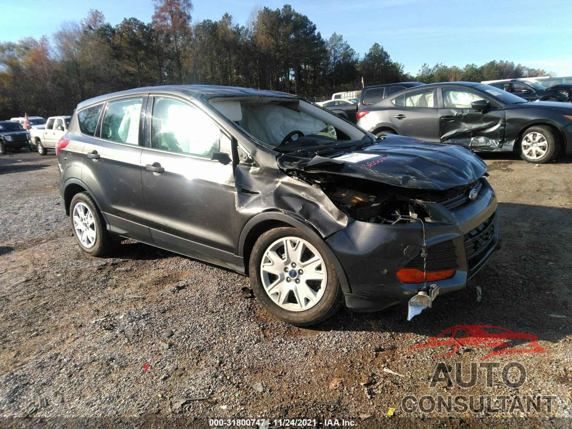FORD ESCAPE 2016 - 1FMCU0F71GUA83877