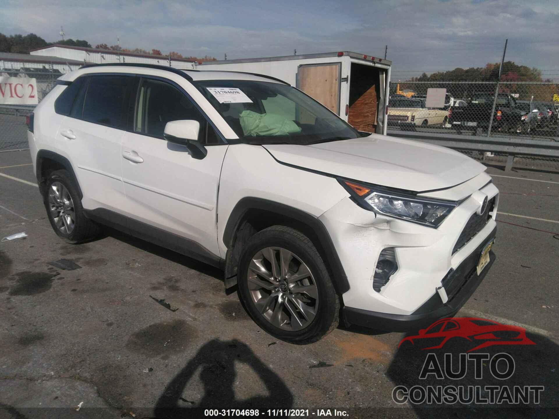 TOYOTA RAV4 2020 - JTMA1RFV6LD053260