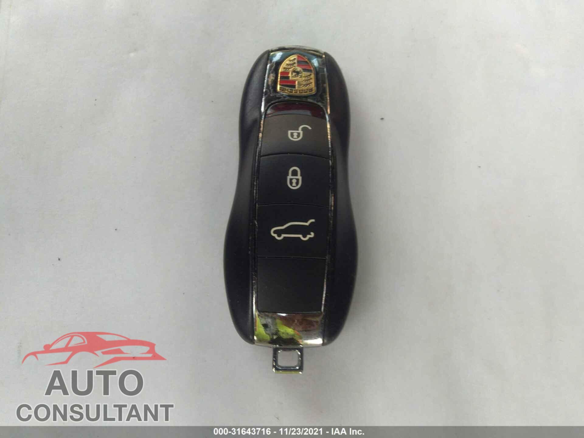 PORSCHE MACAN 2016 - WP1AB2A59GLB46294