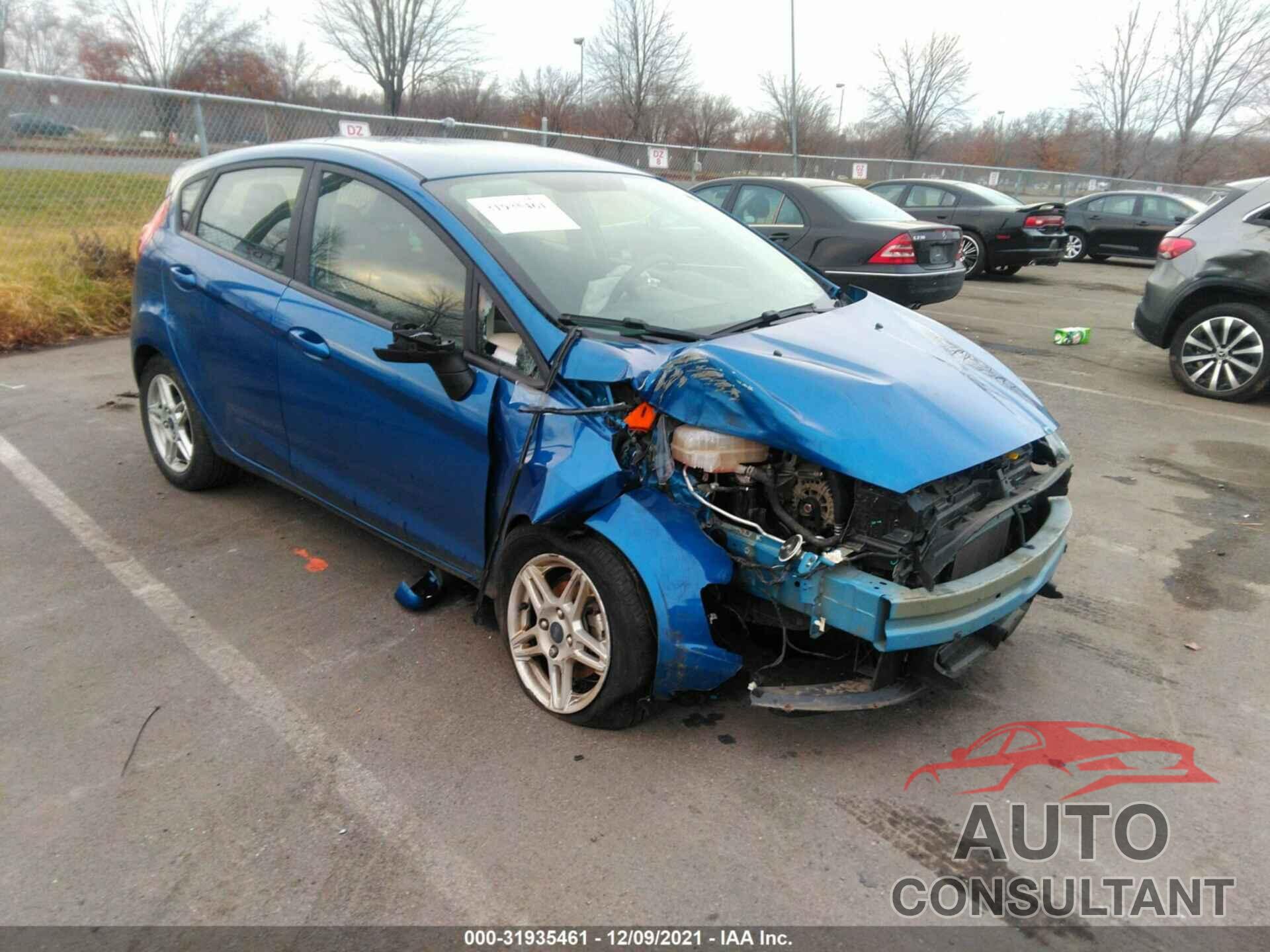 FORD FIESTA 2019 - 3FADP4EJ8KM125517
