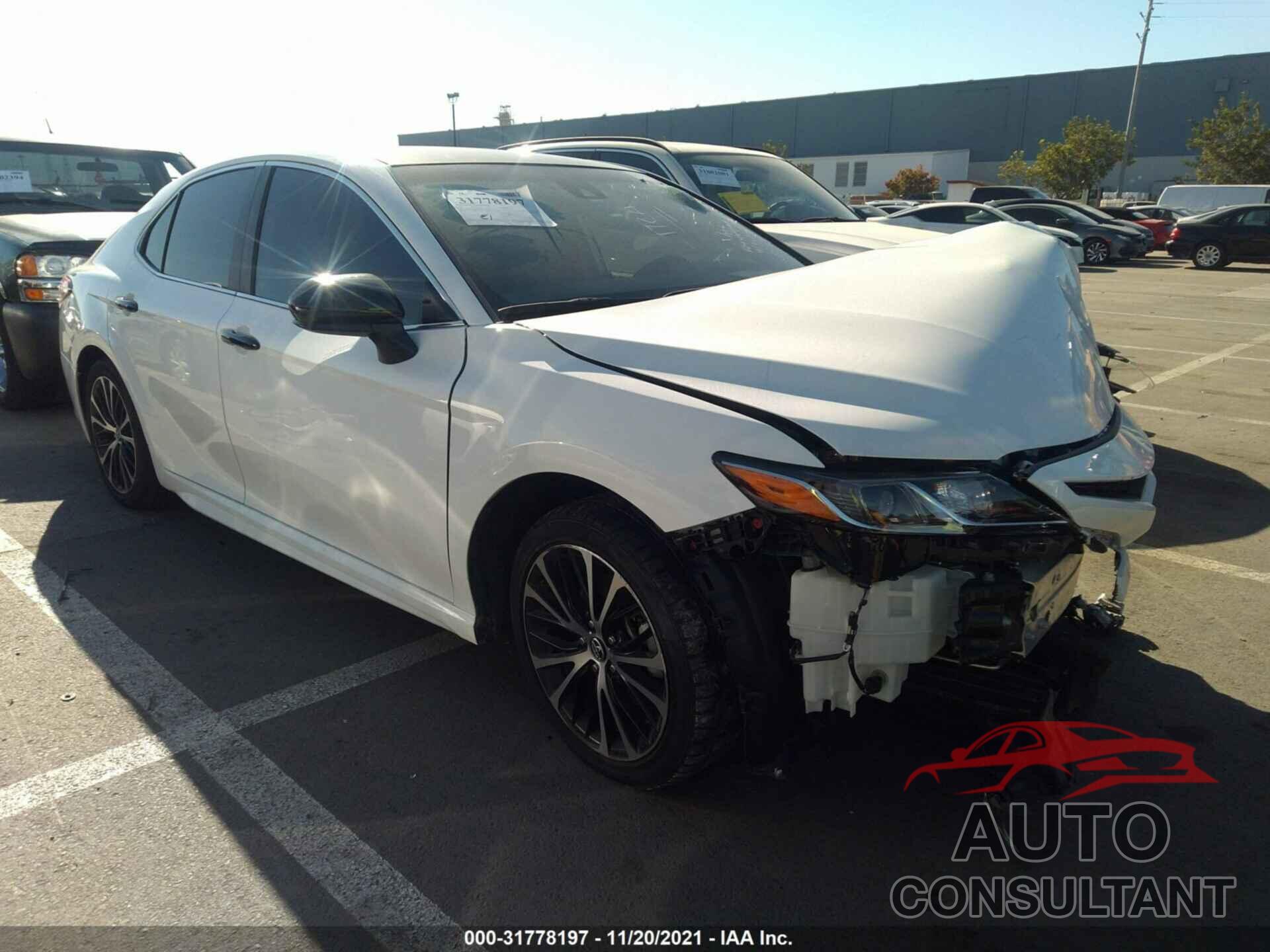TOYOTA CAMRY 2020 - 4T1G11AK1LU913005