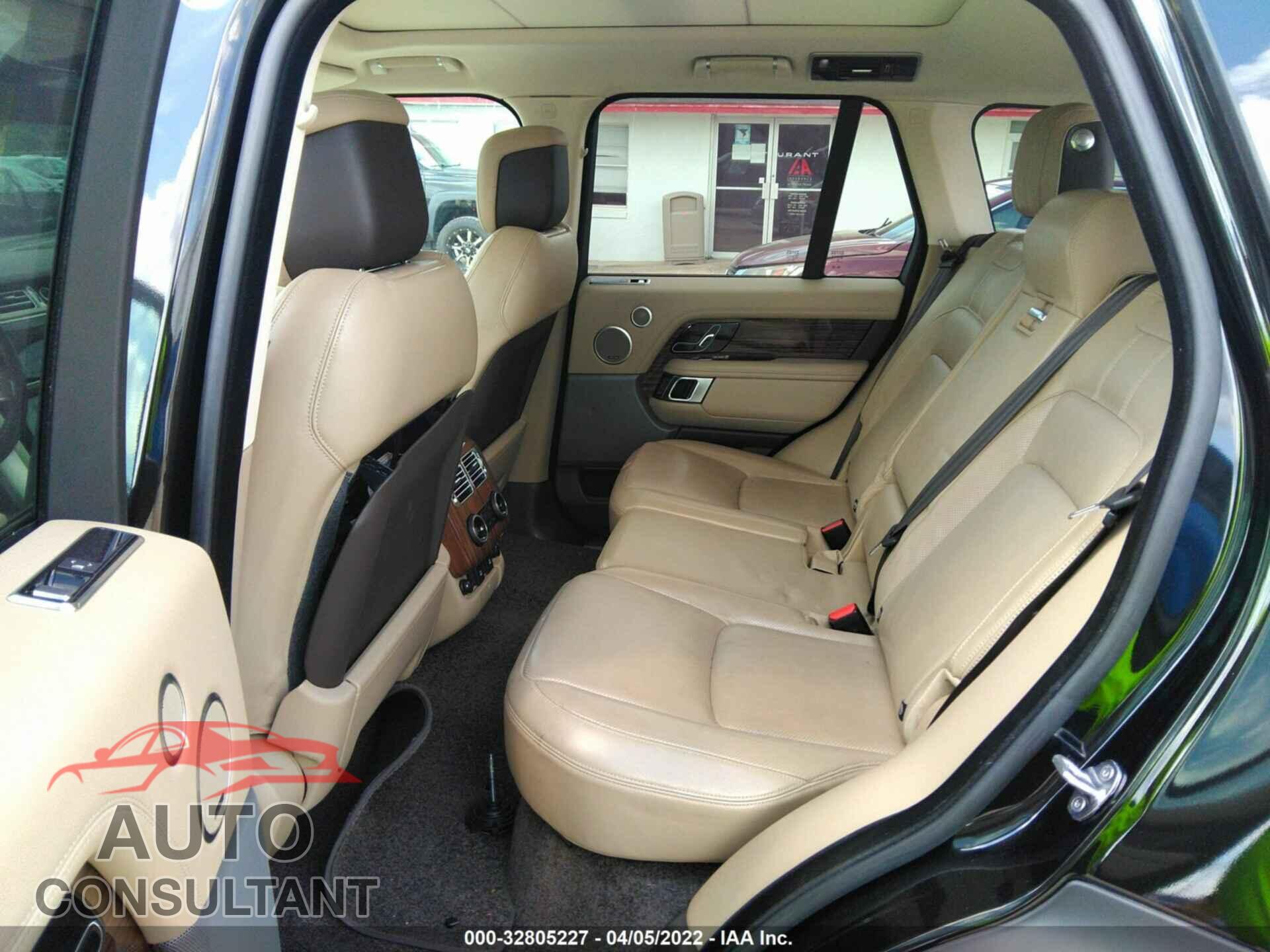 LAND ROVER RANGE ROVER 2018 - SALGS2SV3JA384812