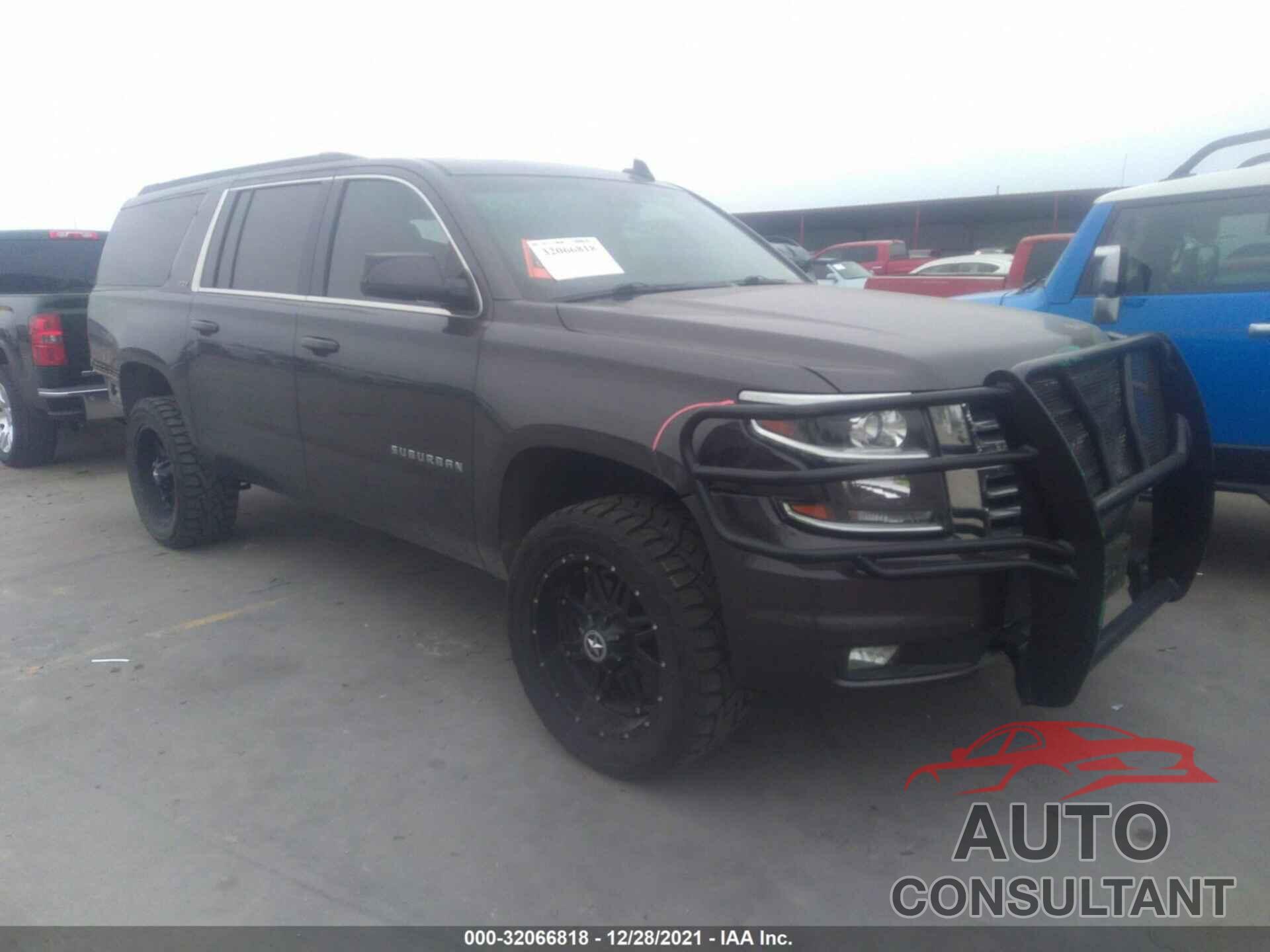 CHEVROLET SUBURBAN 2016 - 1GNSKHKCXGR200132