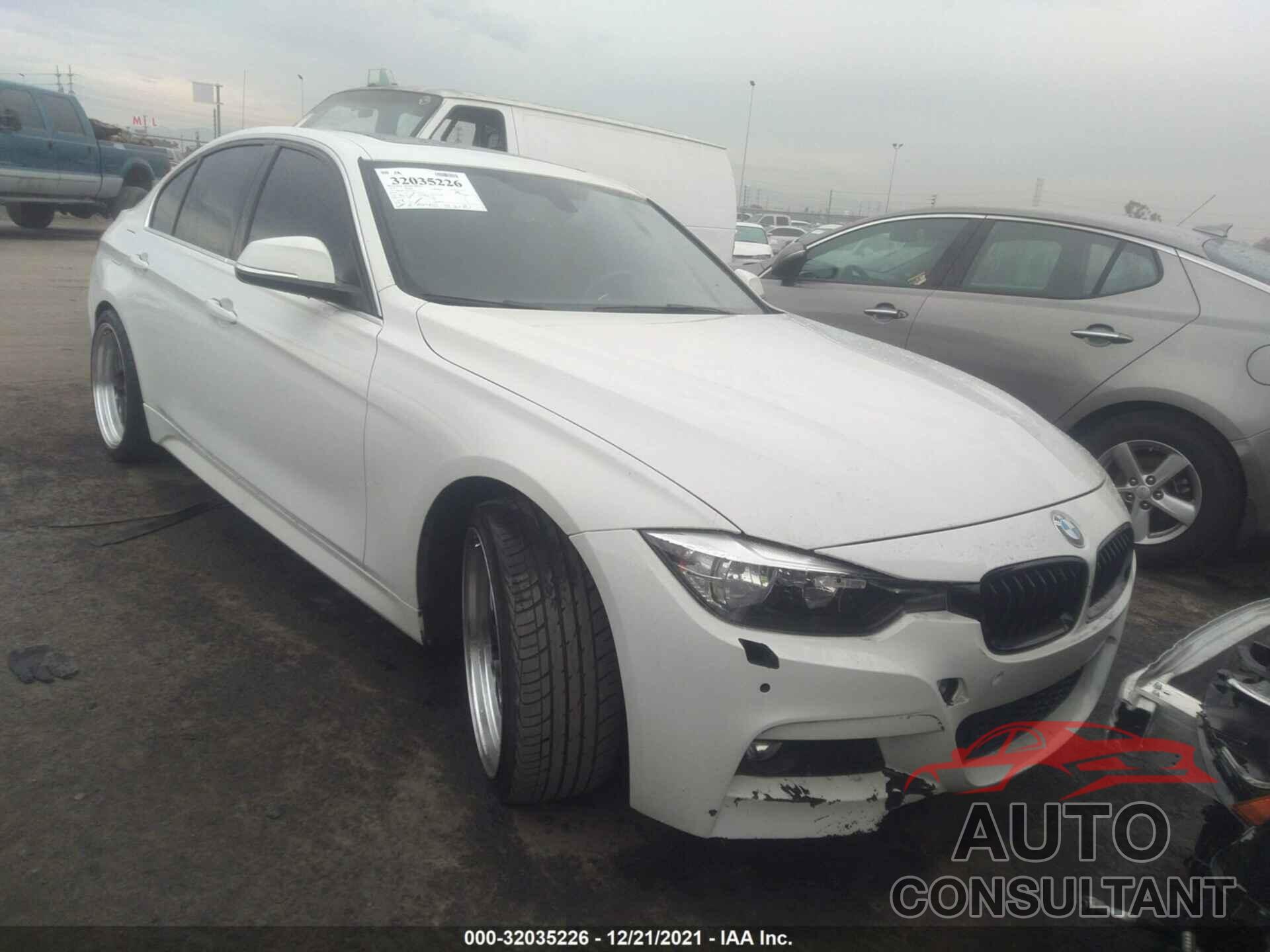BMW 3 SERIES 2017 - WBA8E5C36HK388923