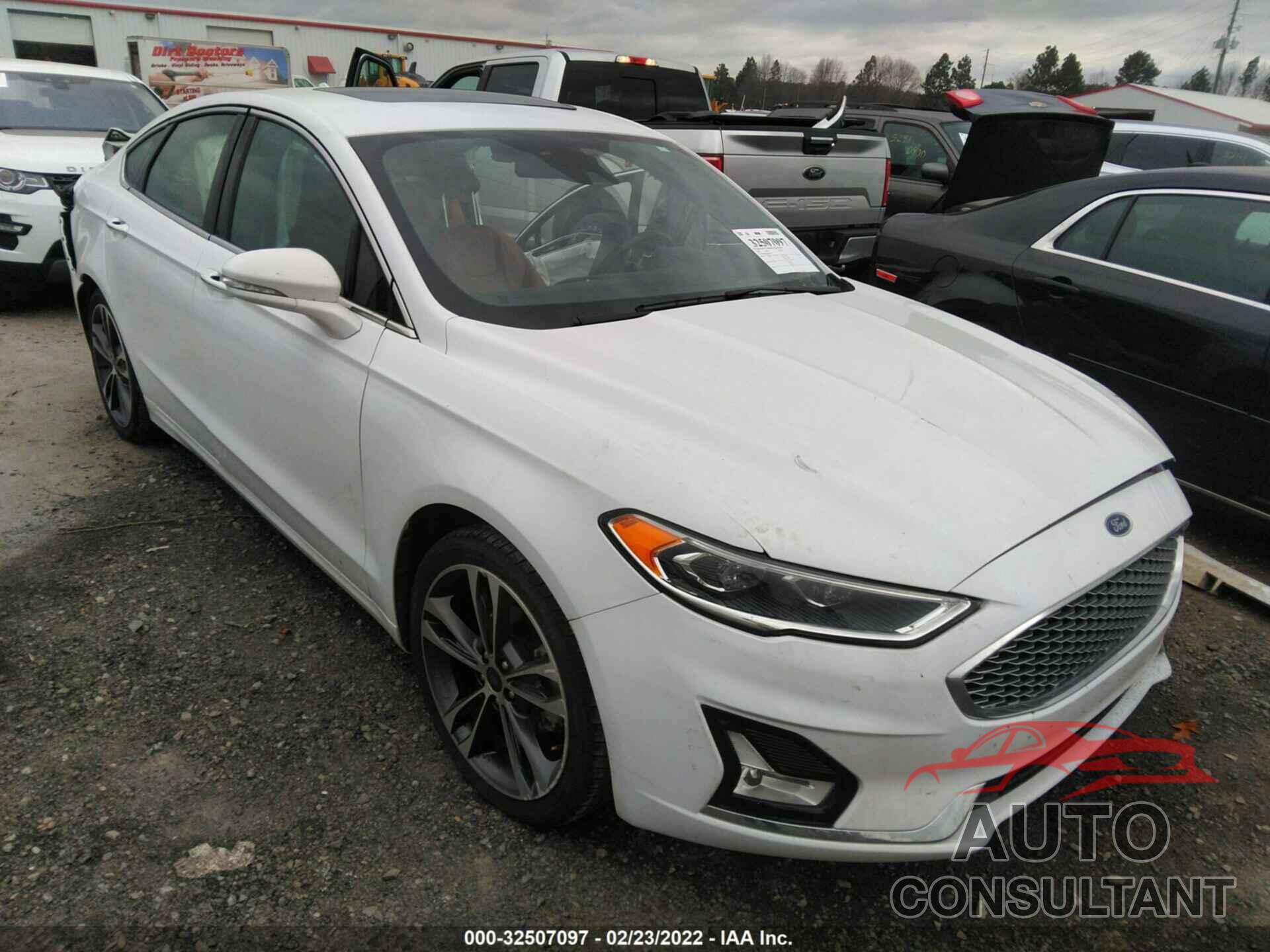 FORD FUSION 2019 - 3FA6P0K98KR144597