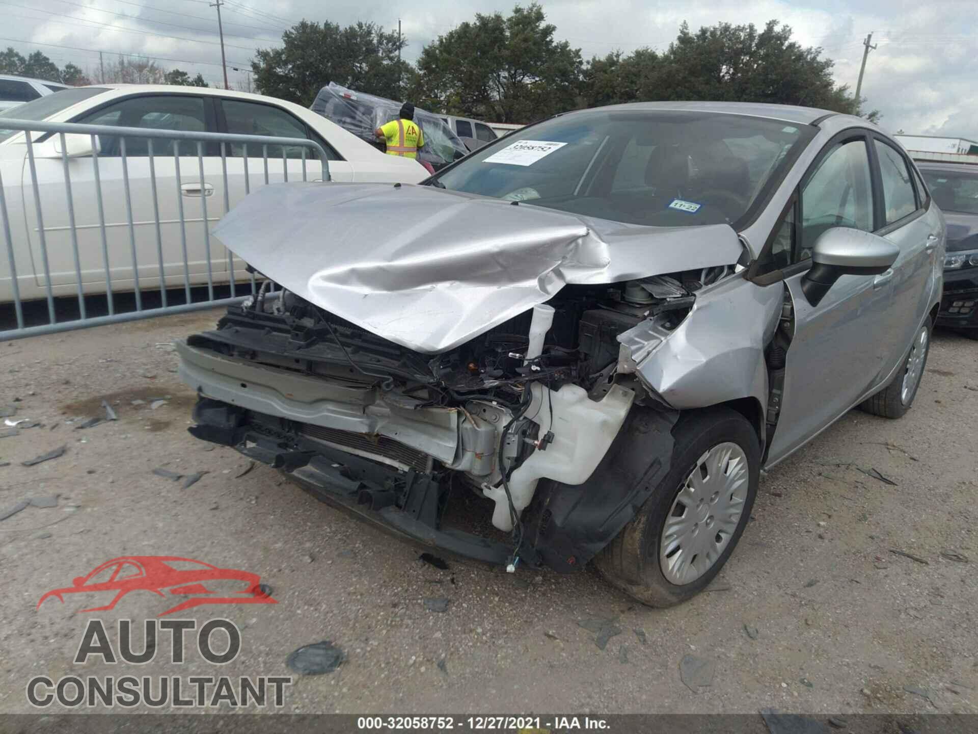 FORD FIESTA 2017 - 3FADP4AJ6HM146333