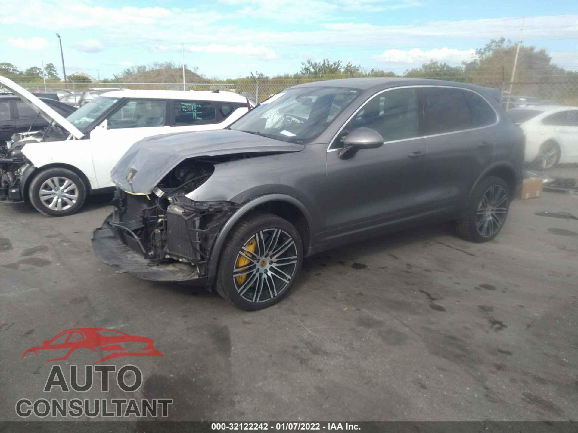 PORSCHE CAYENNE 2016 - WP1AC2A27GLA85191