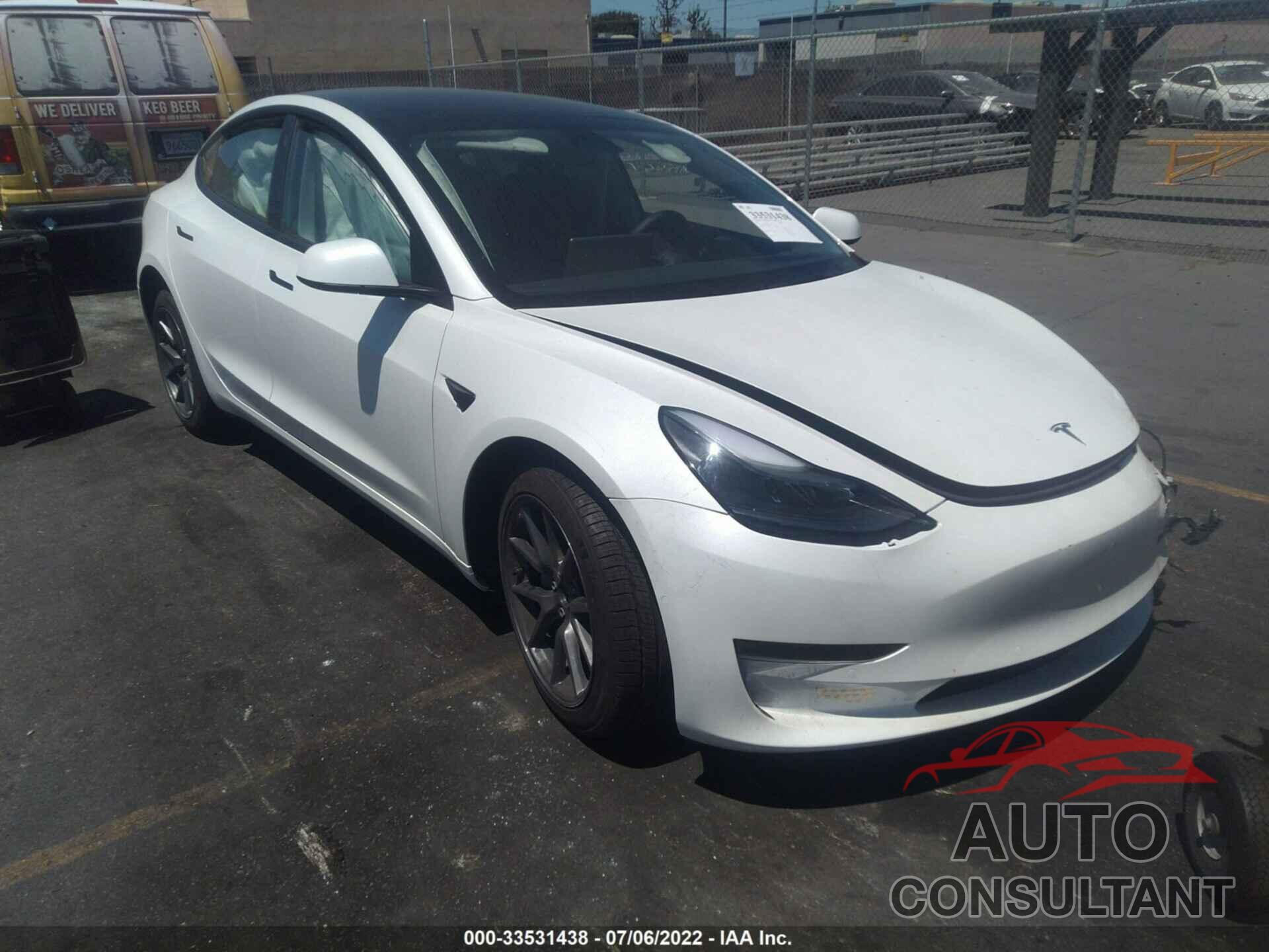 TESLA MODEL 3 2021 - 5YJ3E1EA5MF092753