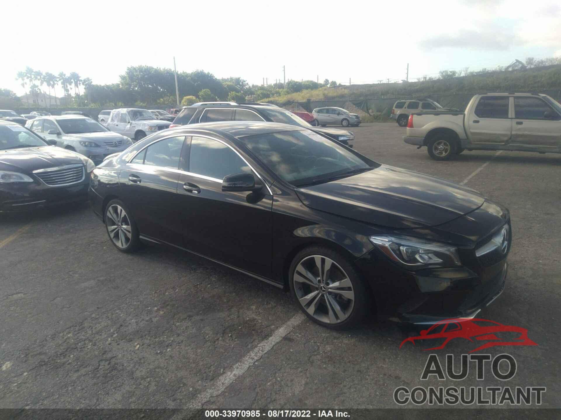 MERCEDES-BENZ CLA 2019 - WDDSJ4EB7KN726375