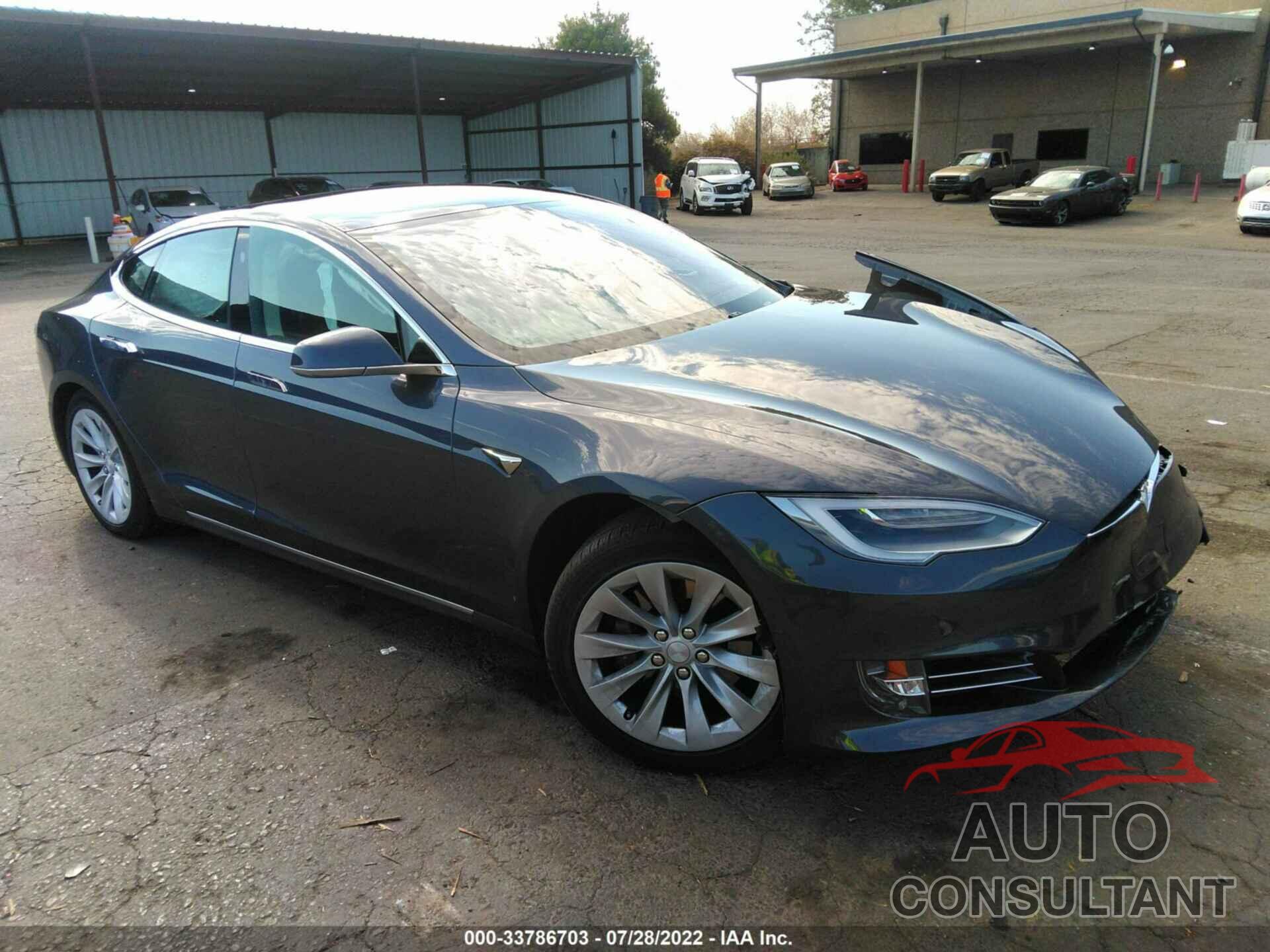 TESLA MODEL S 2018 - 5YJSA1E29JF232217