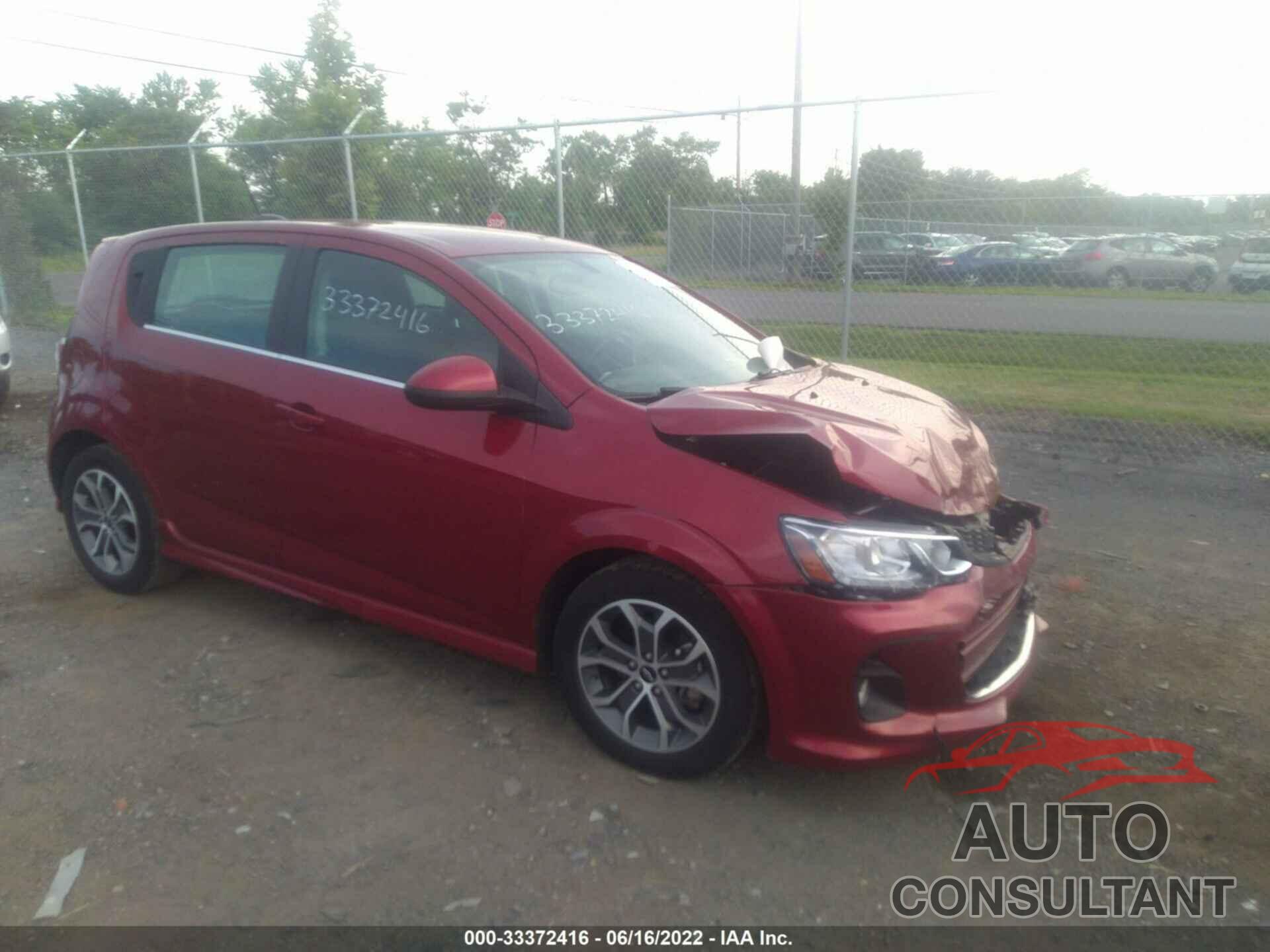 CHEVROLET SONIC 2018 - 1G1JD6SH1J4141256