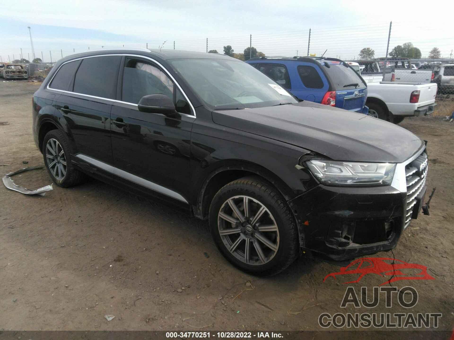 AUDI Q7 2017 - WA1LAAF73HD013876