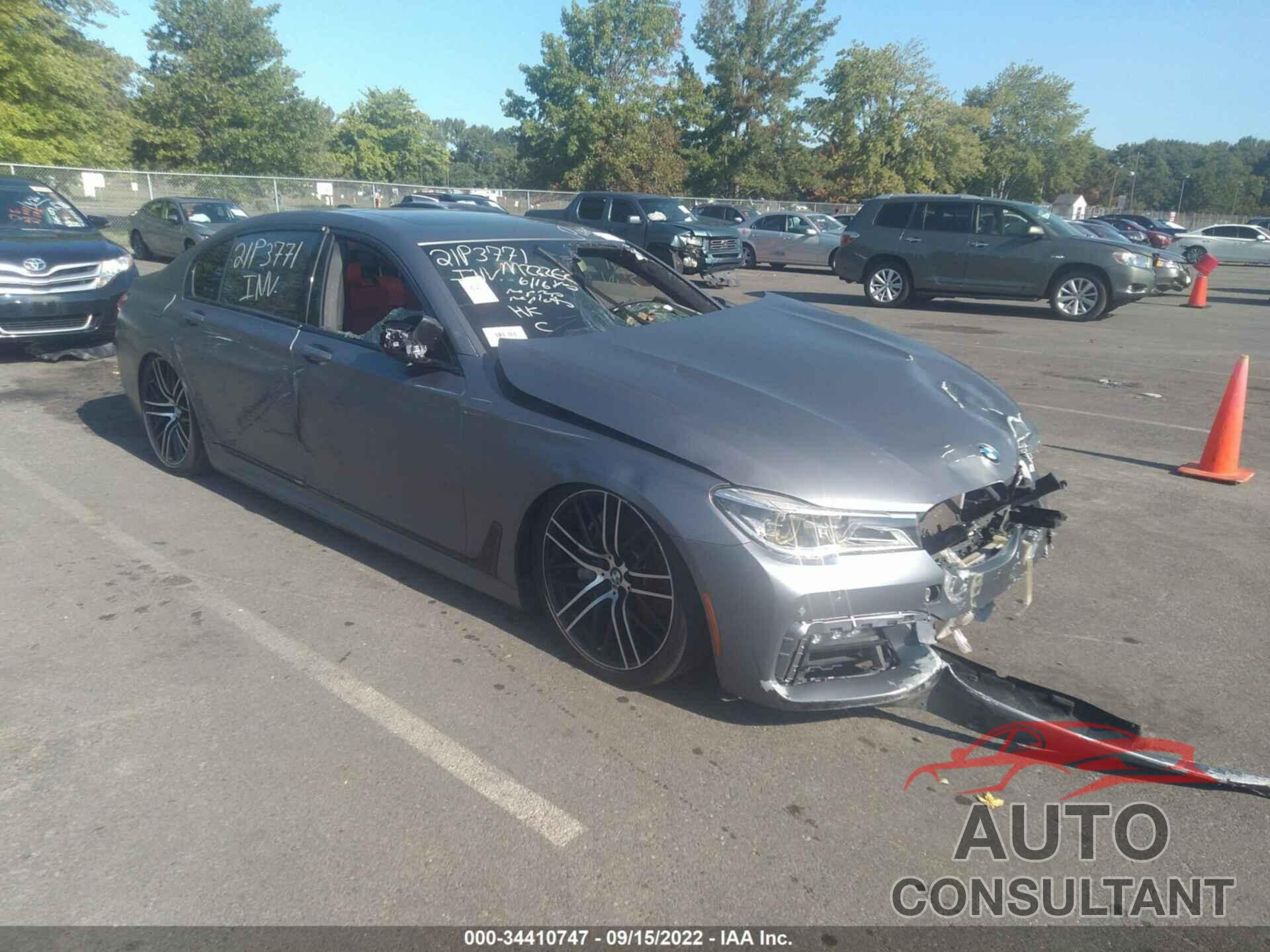 BMW 7 SERIES 2017 - WBA7F0C38HGM22262