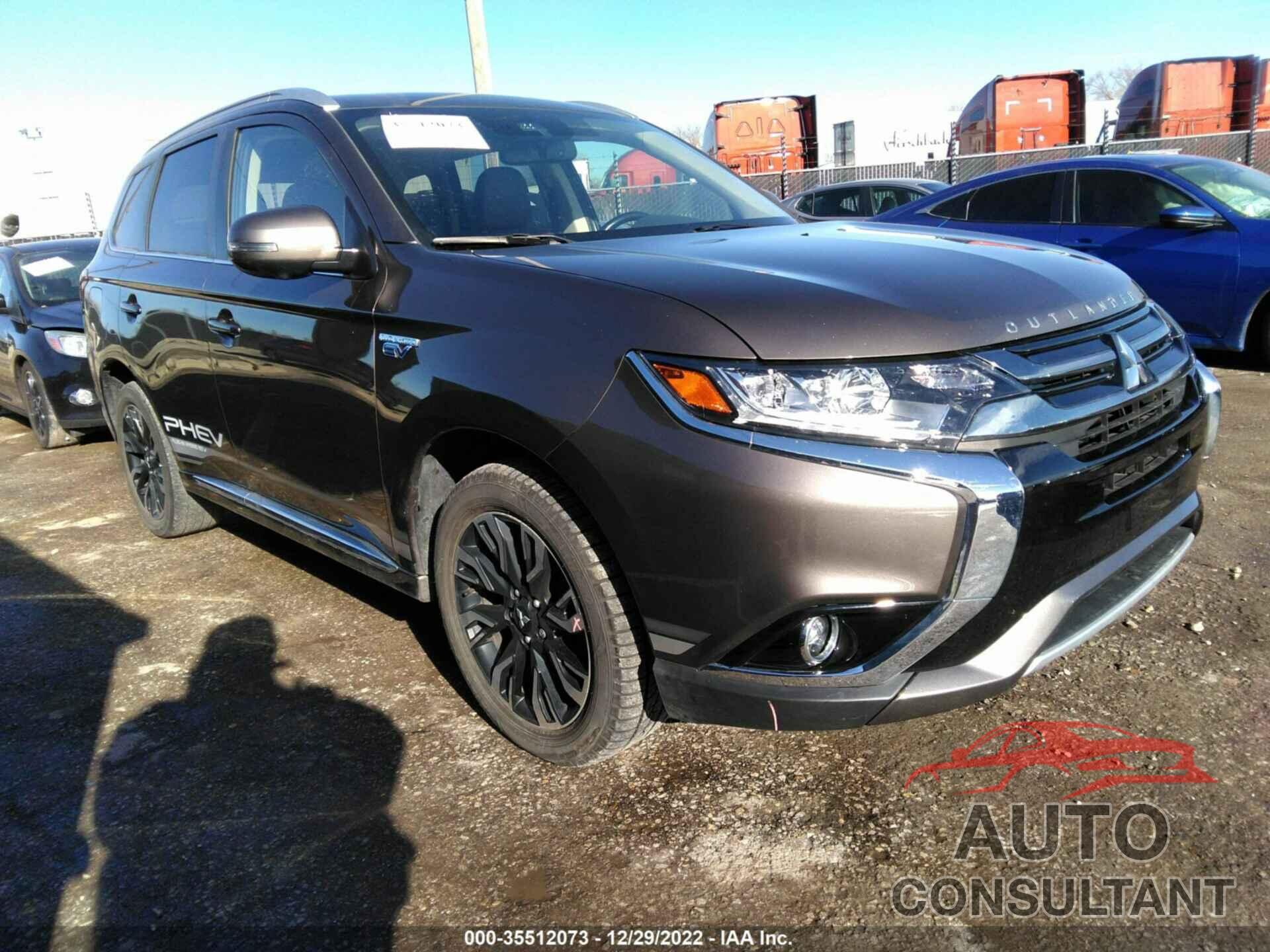 MITSUBISHI OUTLANDER PHEV 2018 - JA4J24A57JZ051485