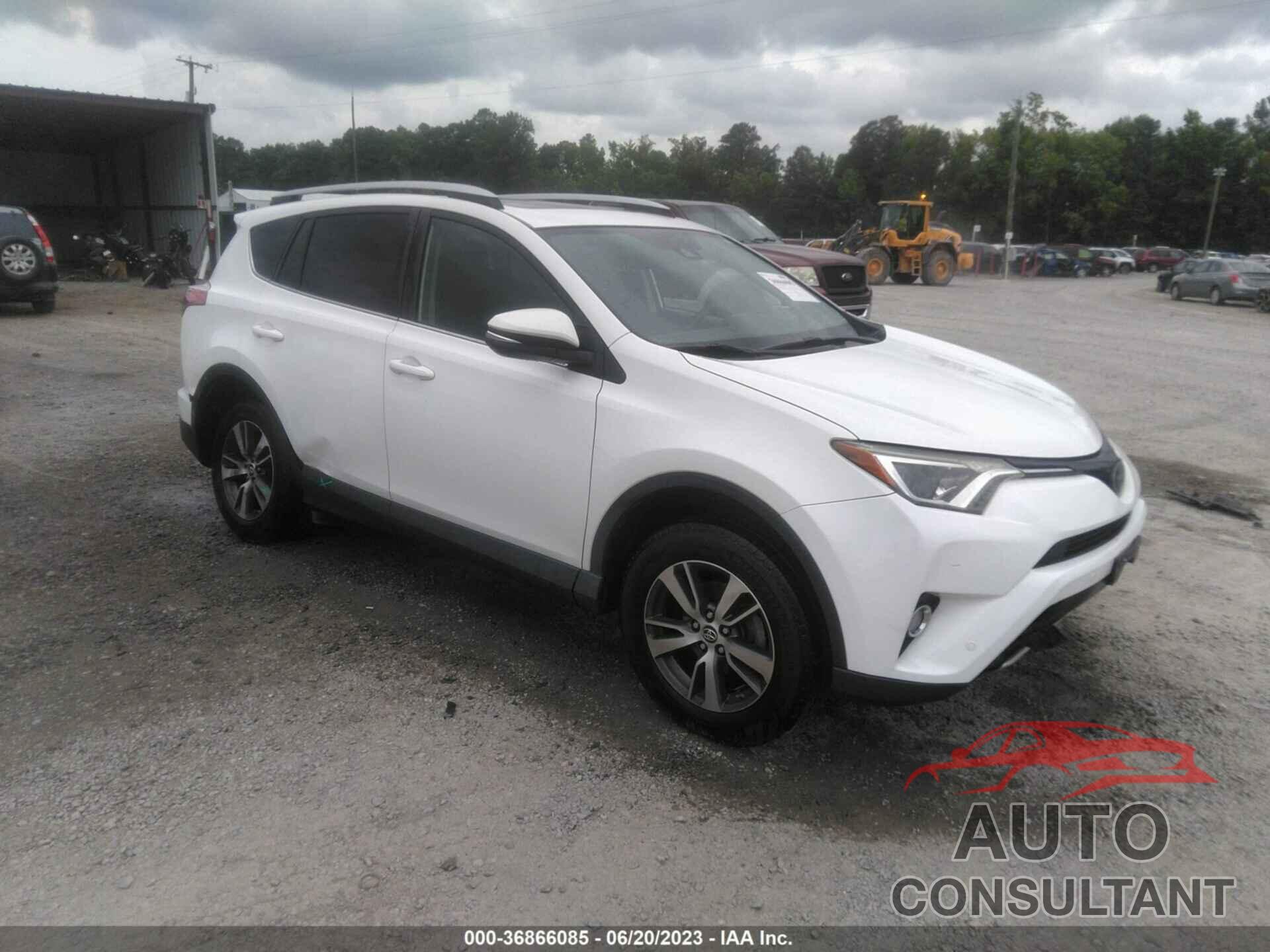 TOYOTA RAV4 2016 - JTMRFREV7GJ074356