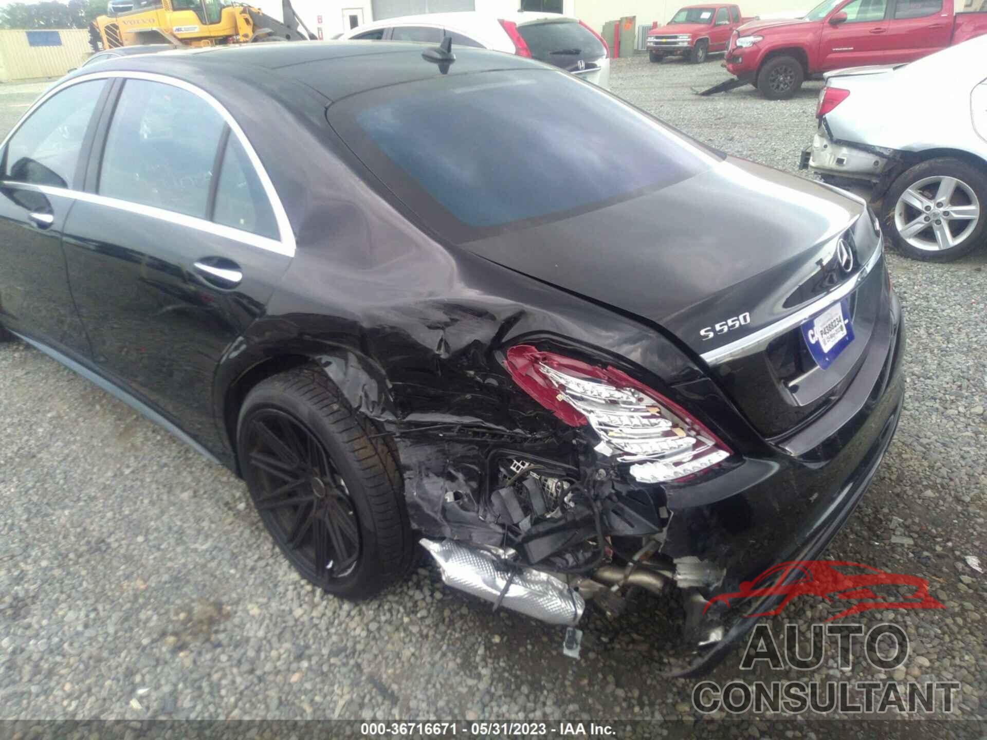 MERCEDES-BENZ S 550 2016 - WDDUG8FB6GA211136