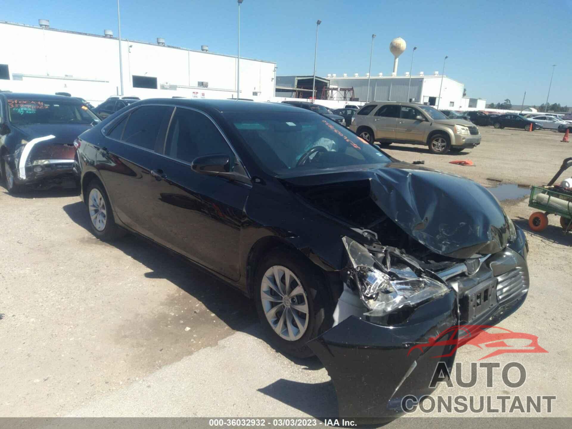 TOYOTA CAMRY 2016 - 4T4BF1FK1GR540550
