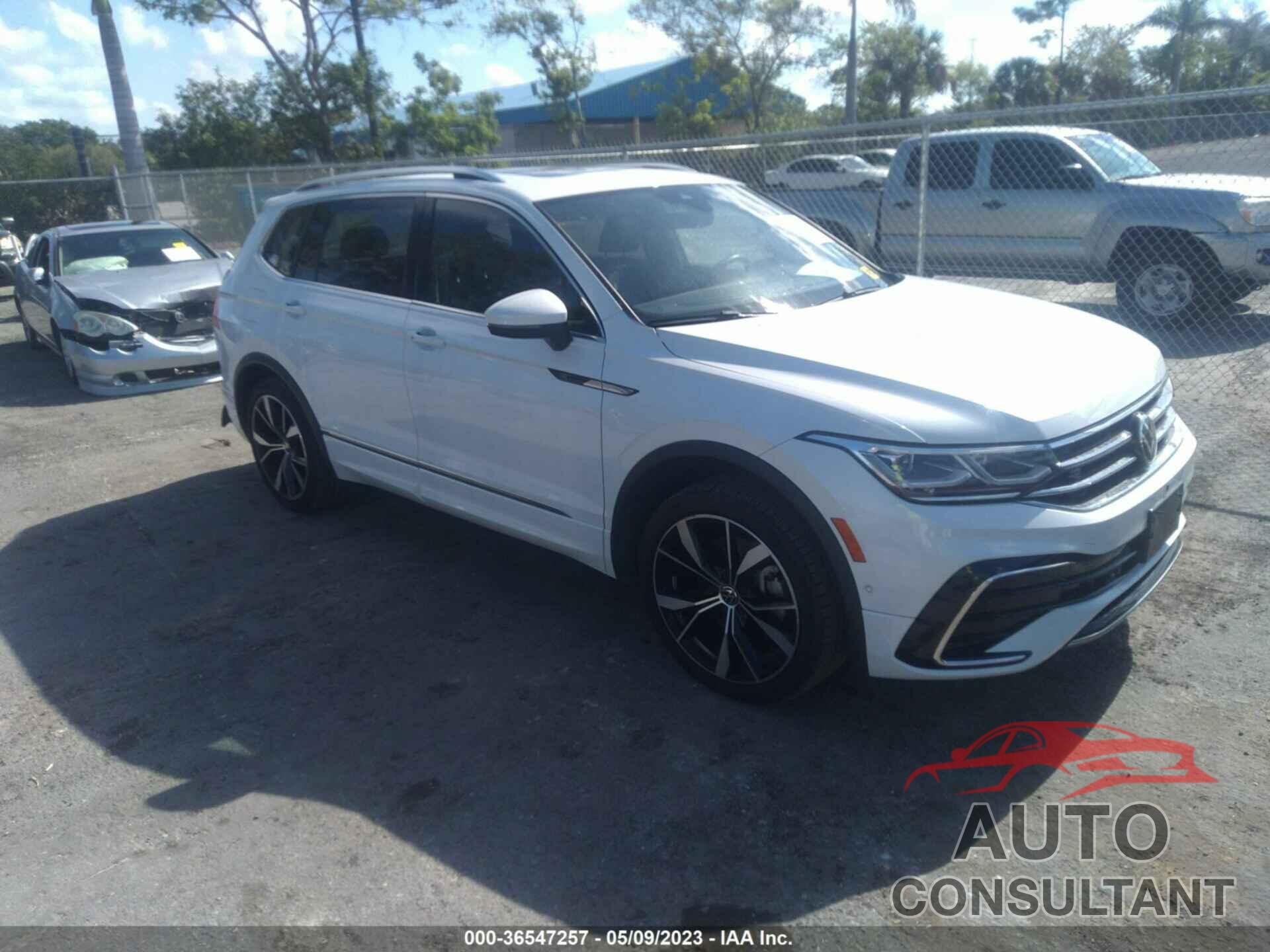 VOLKSWAGEN TIGUAN 2022 - 3VV4B7AX9NM050269