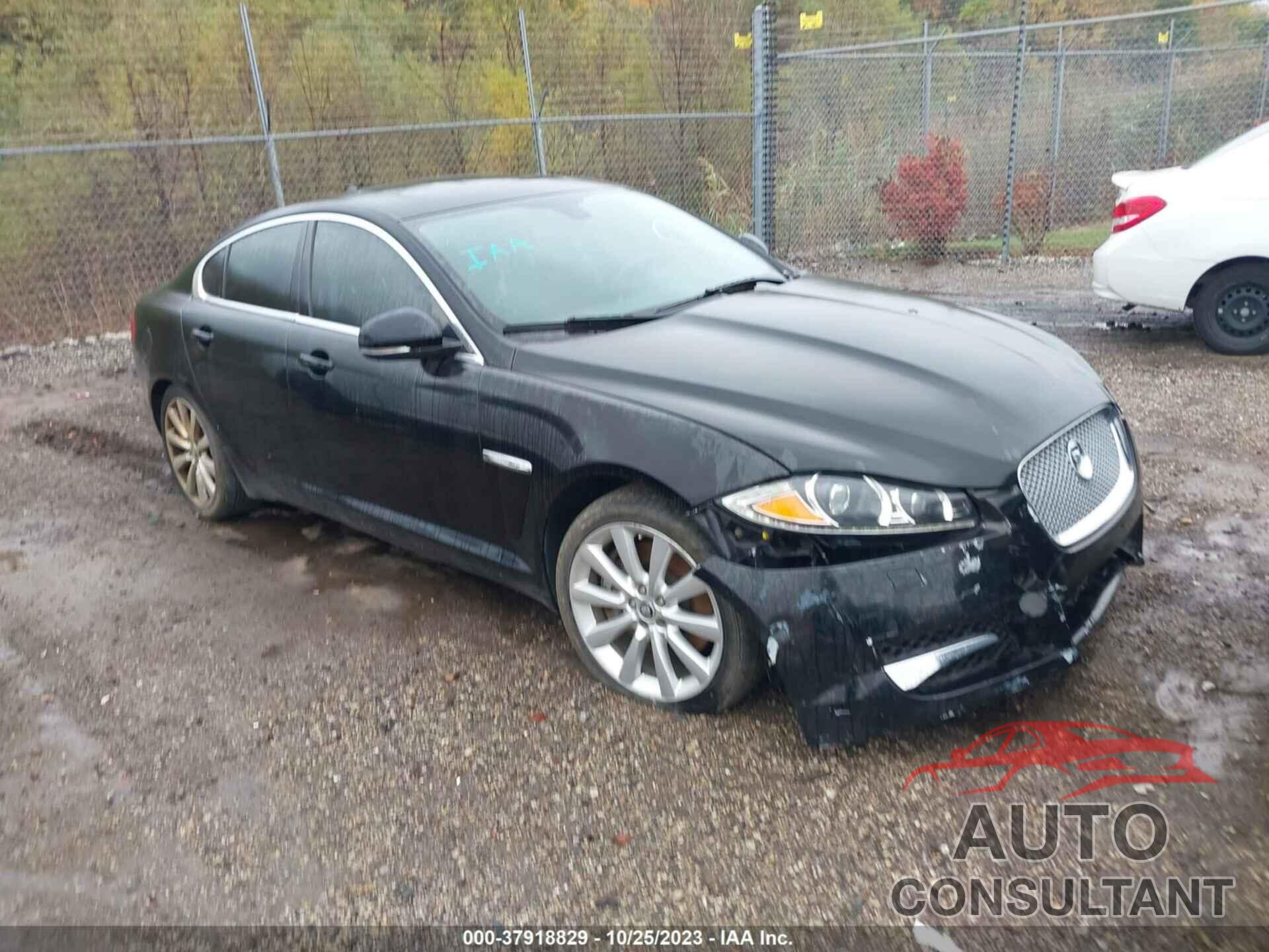 JAGUAR XF 2013 - SAJWJ0EF6D8S74896