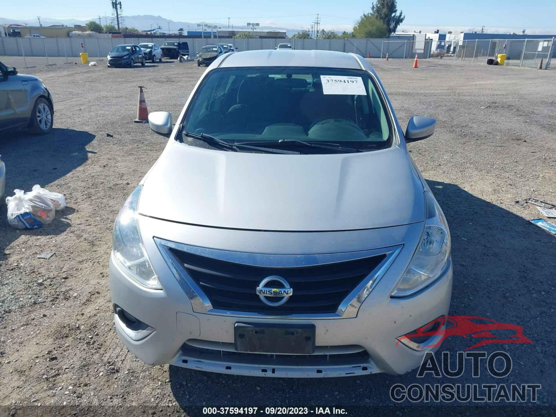 NISSAN VERSA 2018 - 3N1CN7AP6JL879501