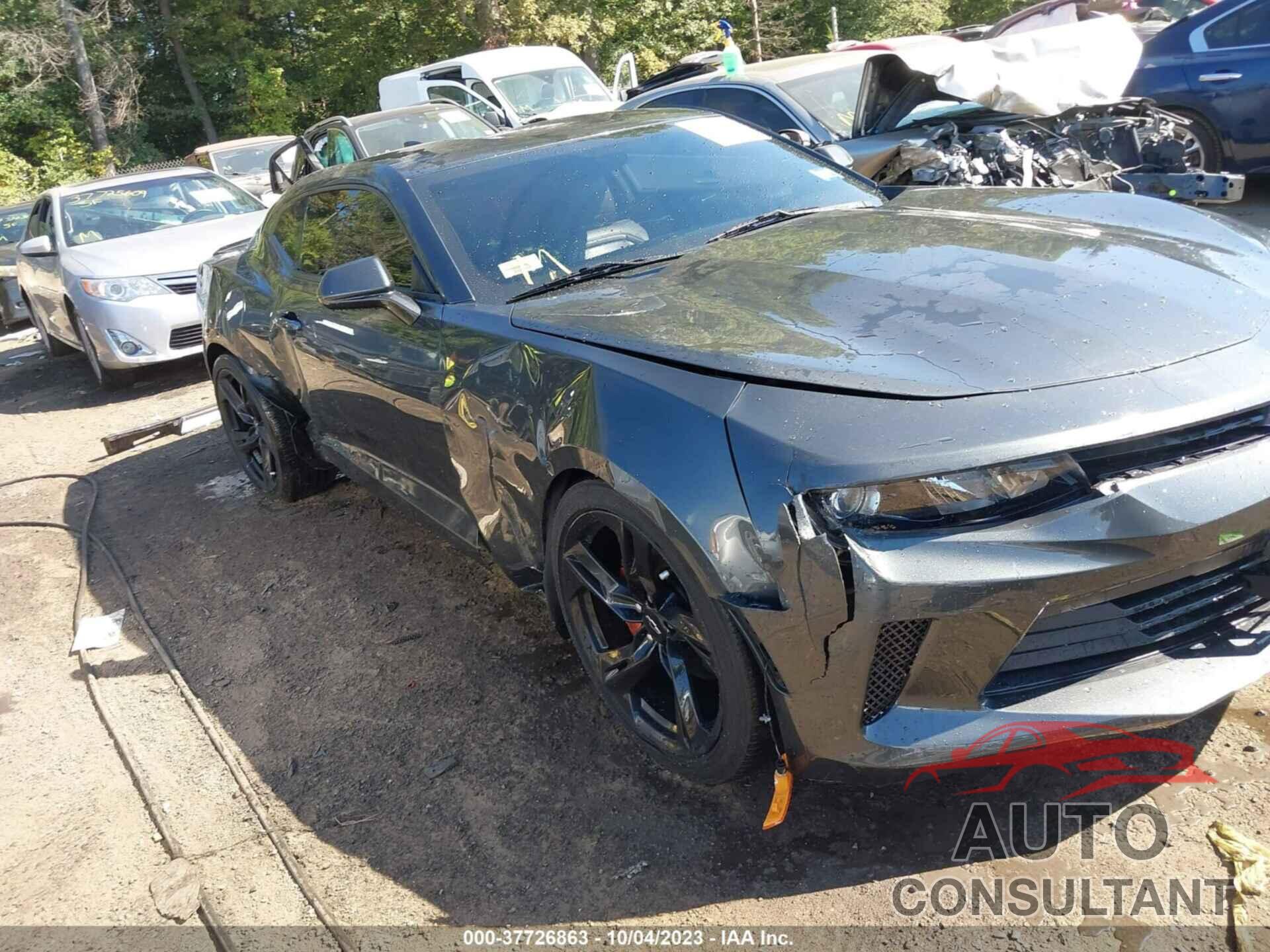 CHEVROLET CAMARO 2017 - 1G1FD1RX2H0133450