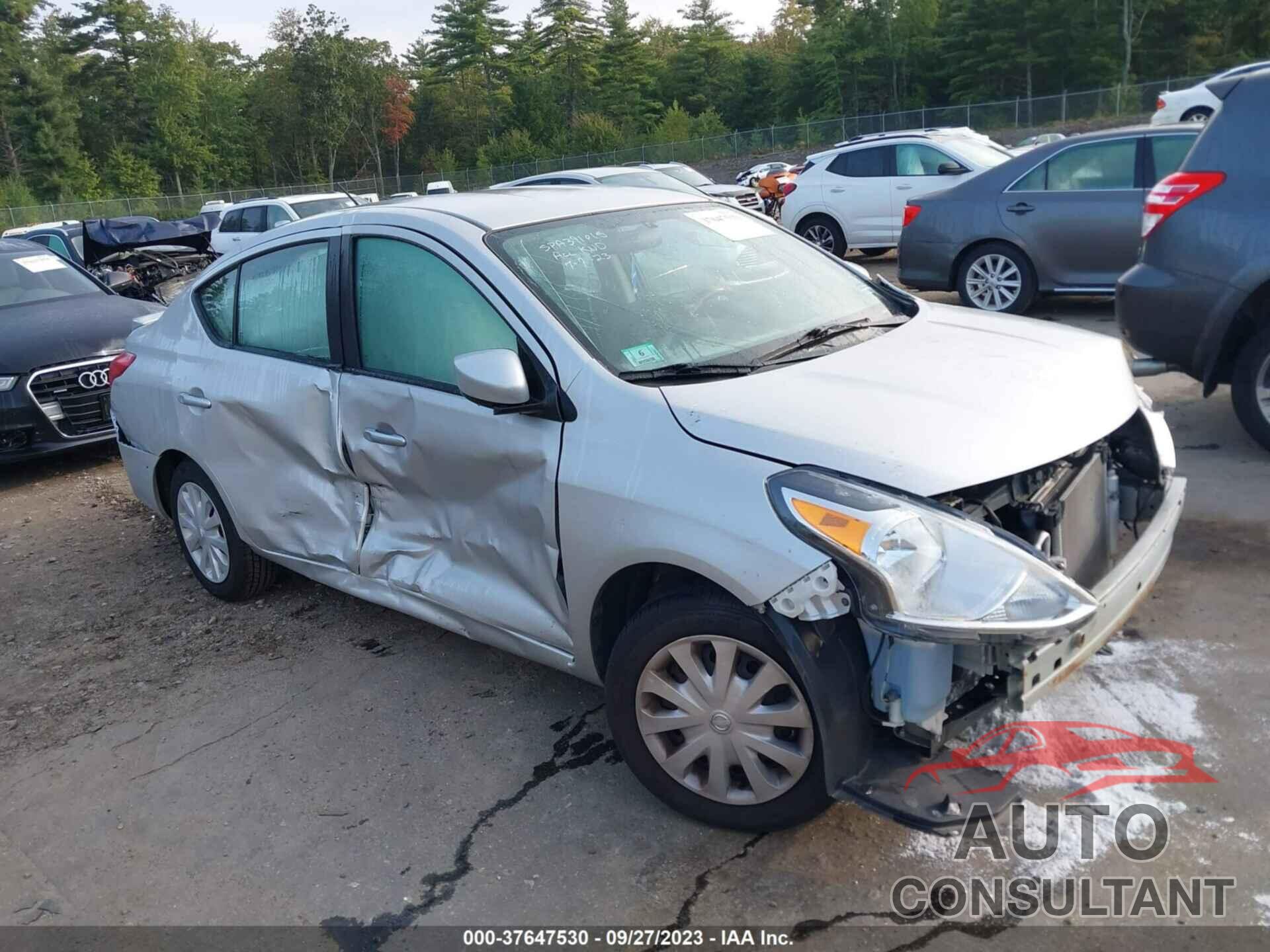 NISSAN VERSA 2019 - 3N1CN7AP8KL849644