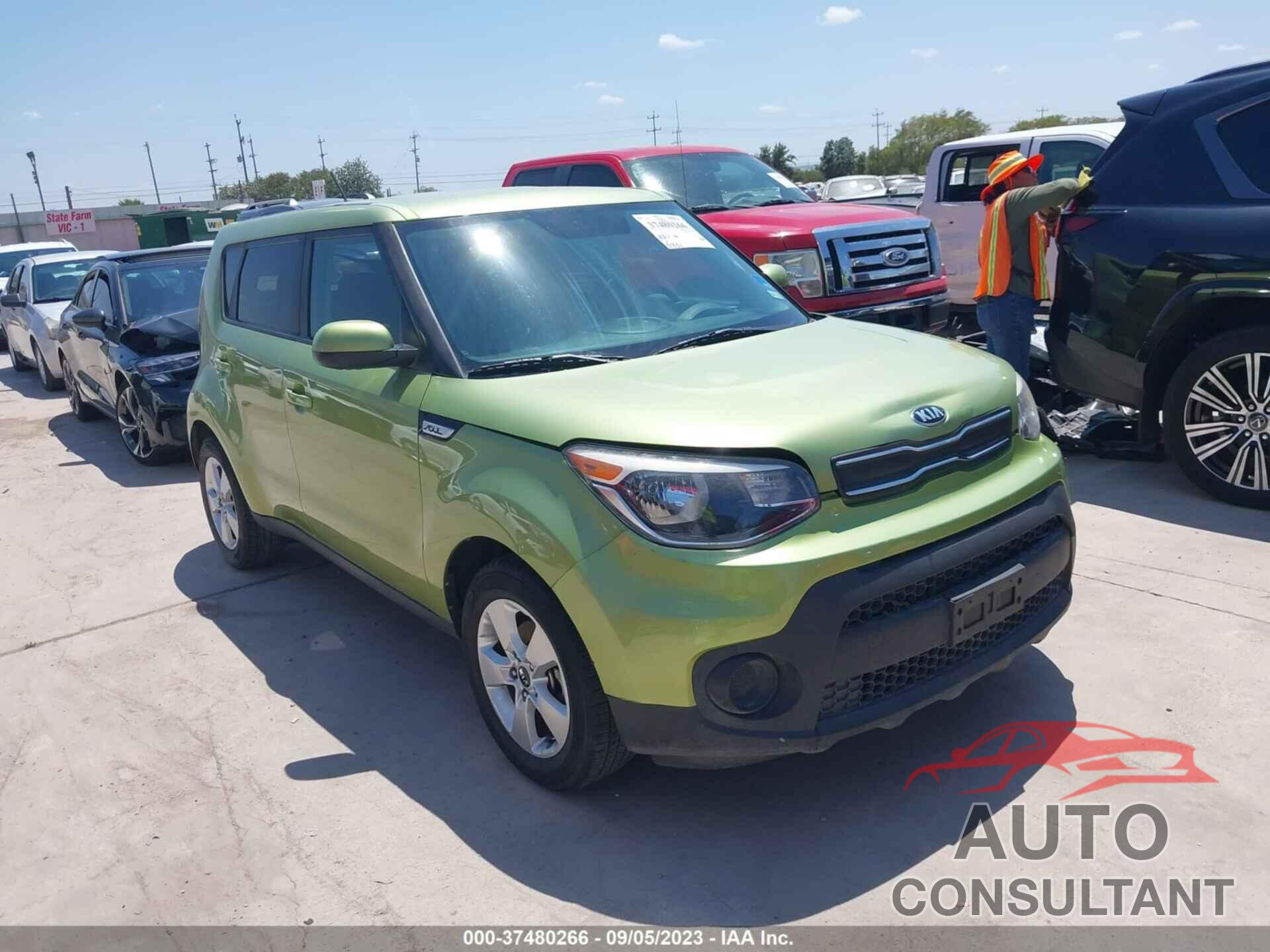 KIA SOUL 2017 - KNDJN2A20H7885191