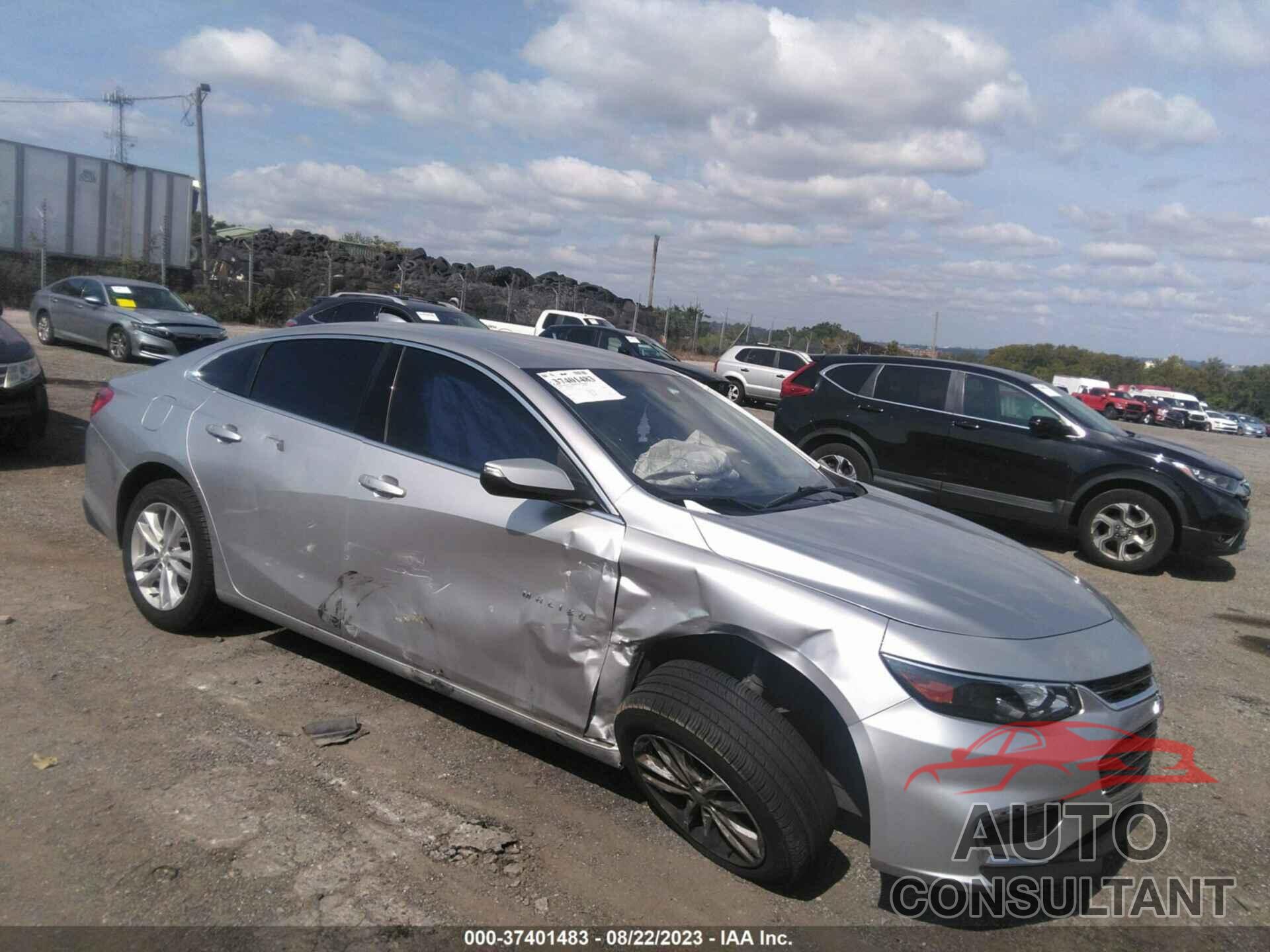 CHEVROLET MALIBU 2018 - 1G1ZD5ST4JF191333