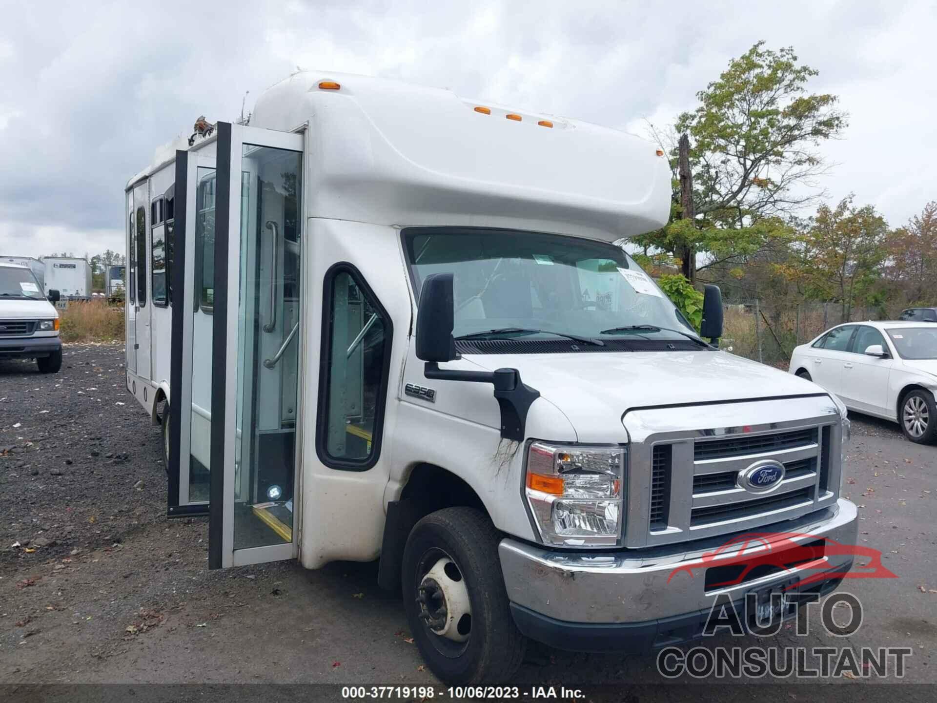 FORD E-350 CUTAWAY 2017 - 1FDEE3FS7HDC35450