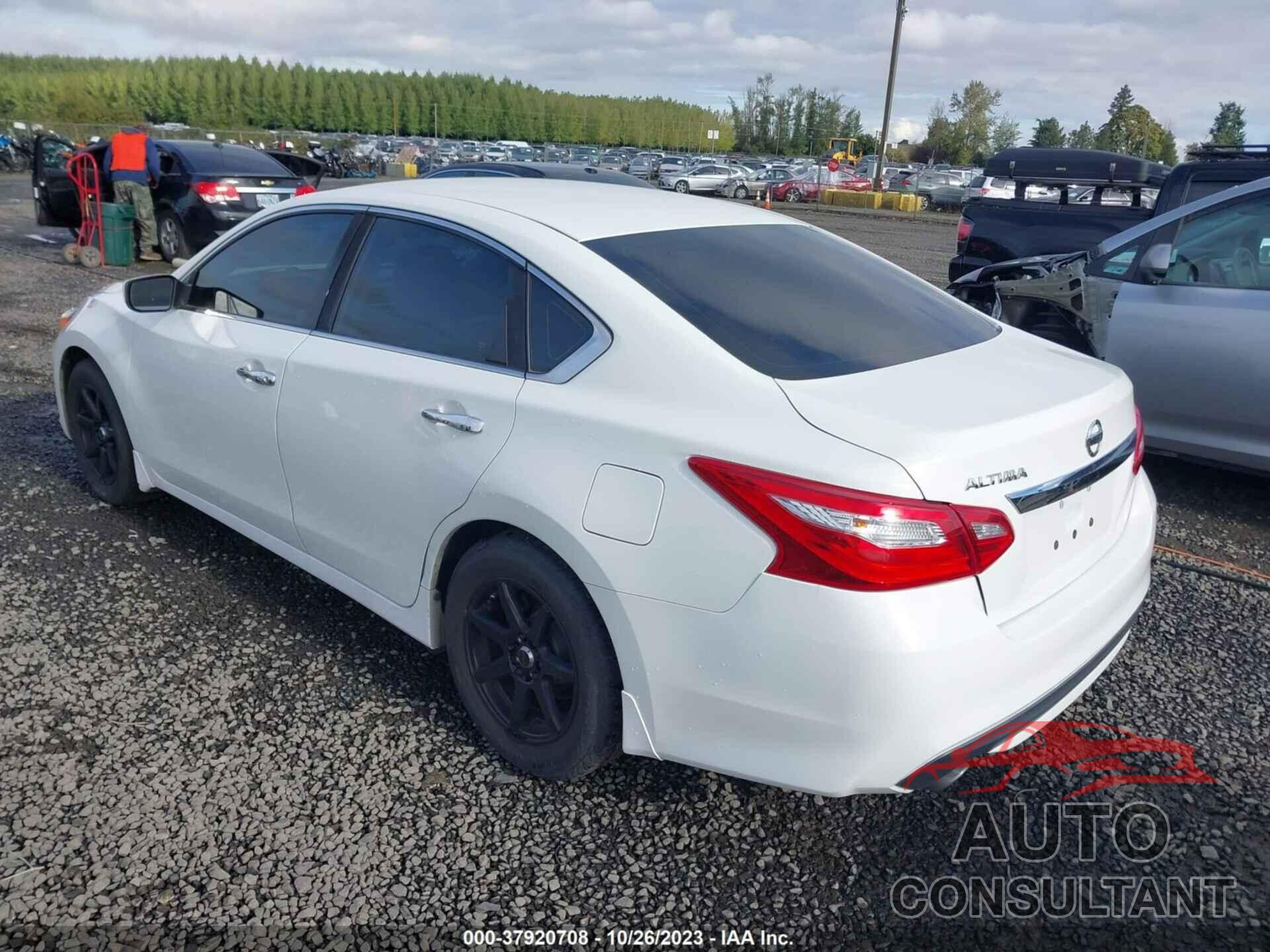 NISSAN ALTIMA 2017 - 1N4AL3APXHC253447