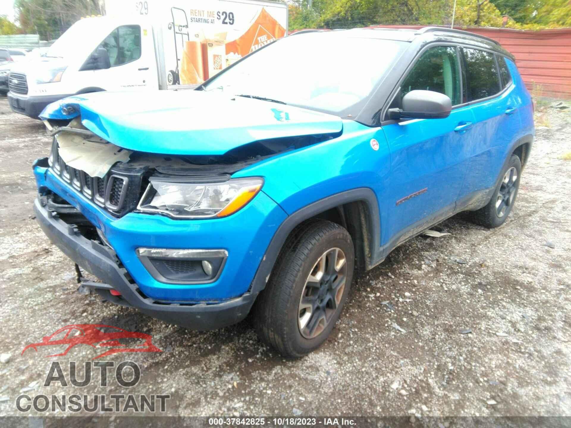 JEEP COMPASS 2018 - 3C4NJDDB4JT198821