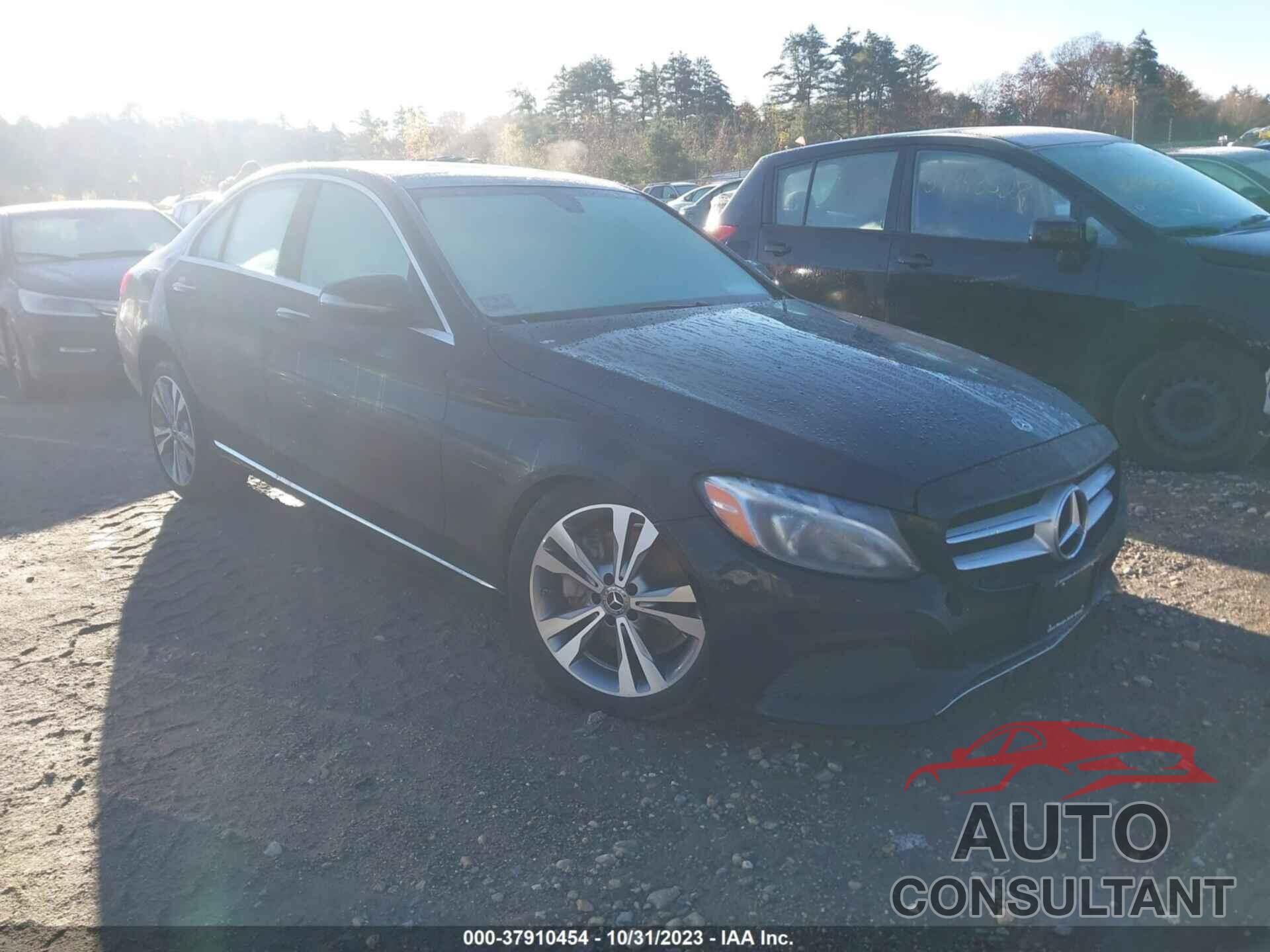 MERCEDES-BENZ C 2018 - 55SWF4KB7JU248441