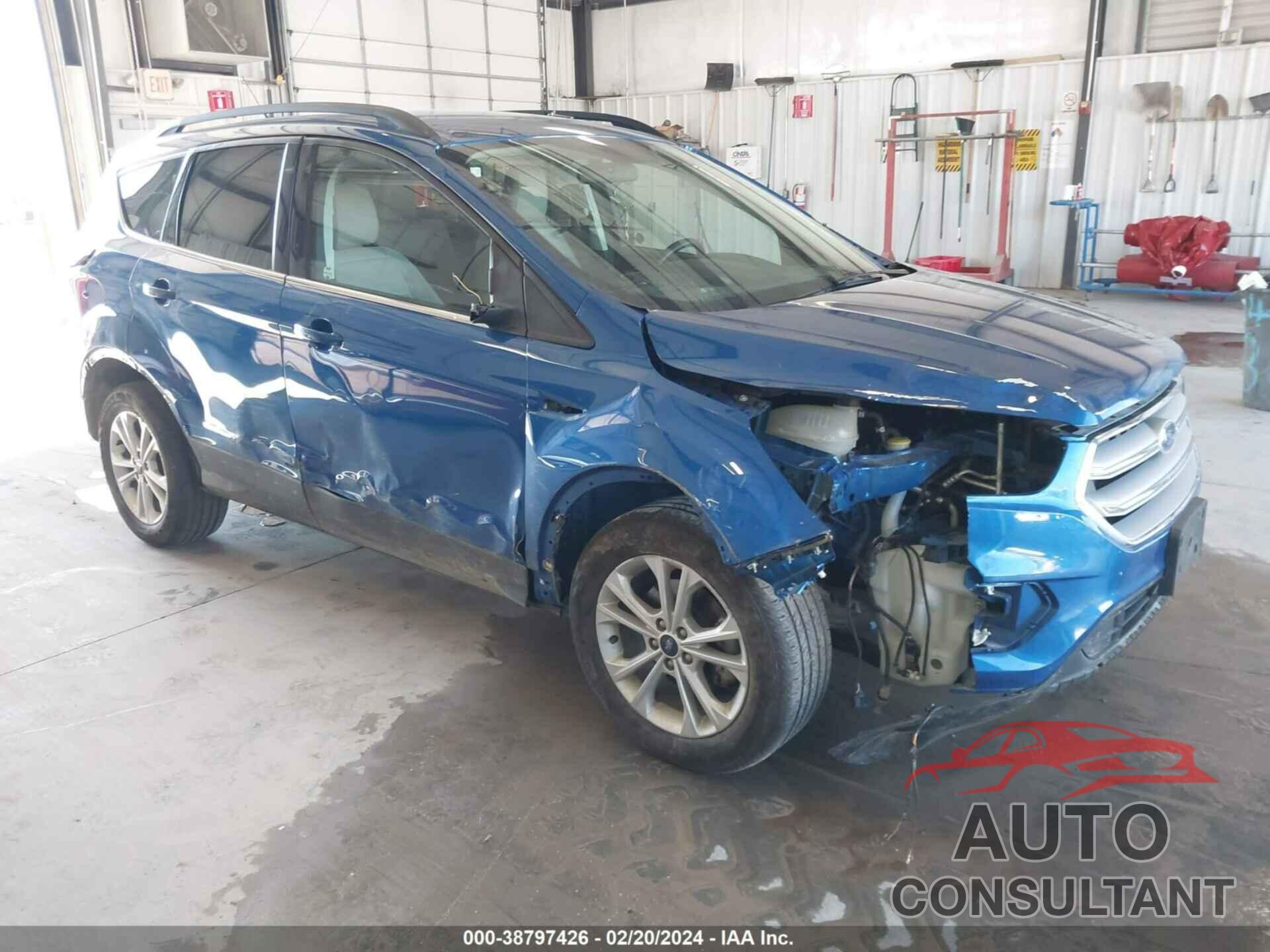 FORD ESCAPE 2019 - 1FMCU0HD5KUC33081