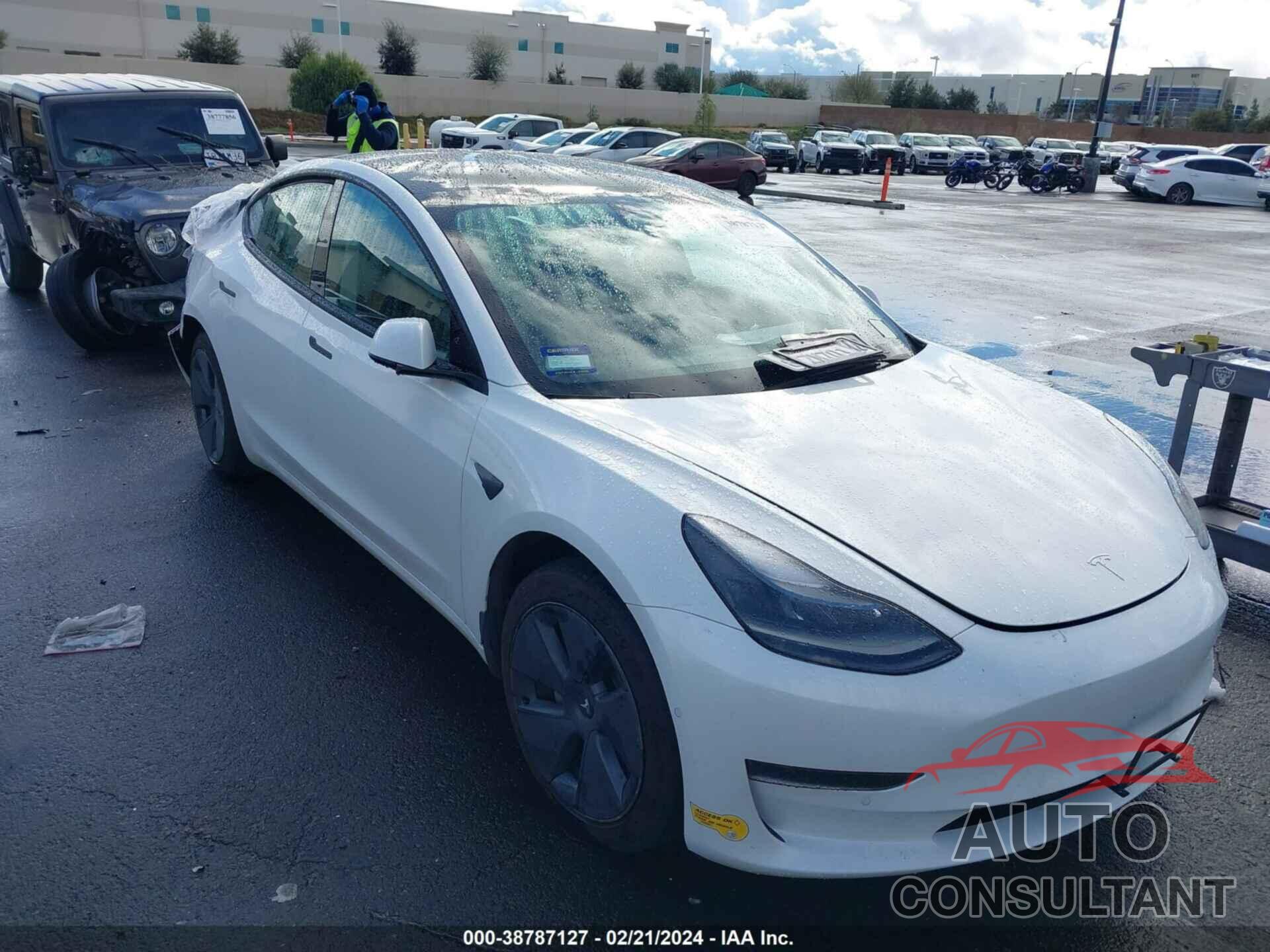 TESLA MODEL 3 2022 - 5YJ3E1EA8NF112334
