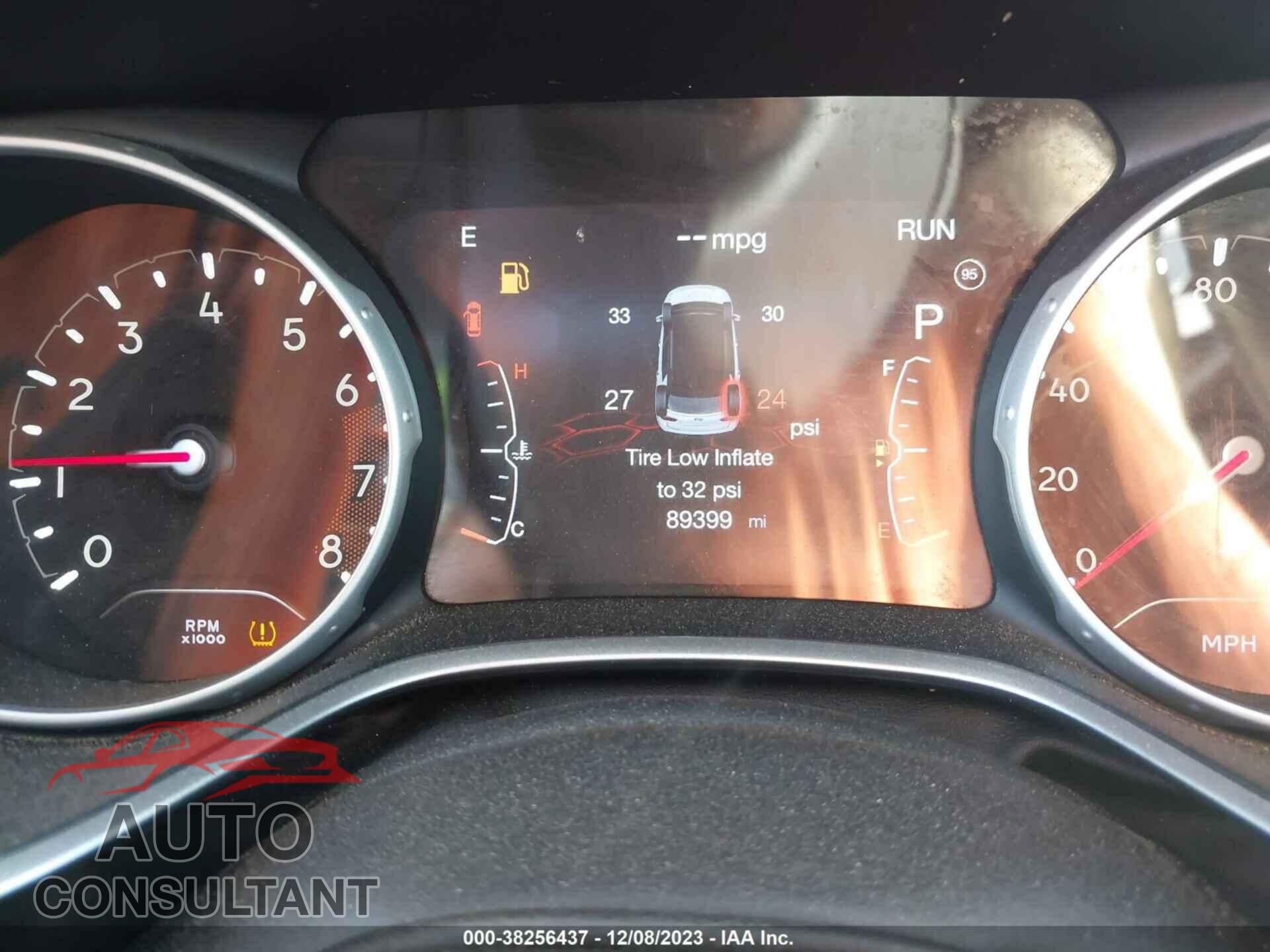 JEEP COMPASS 2018 - 3C4NJDCB8JT456775