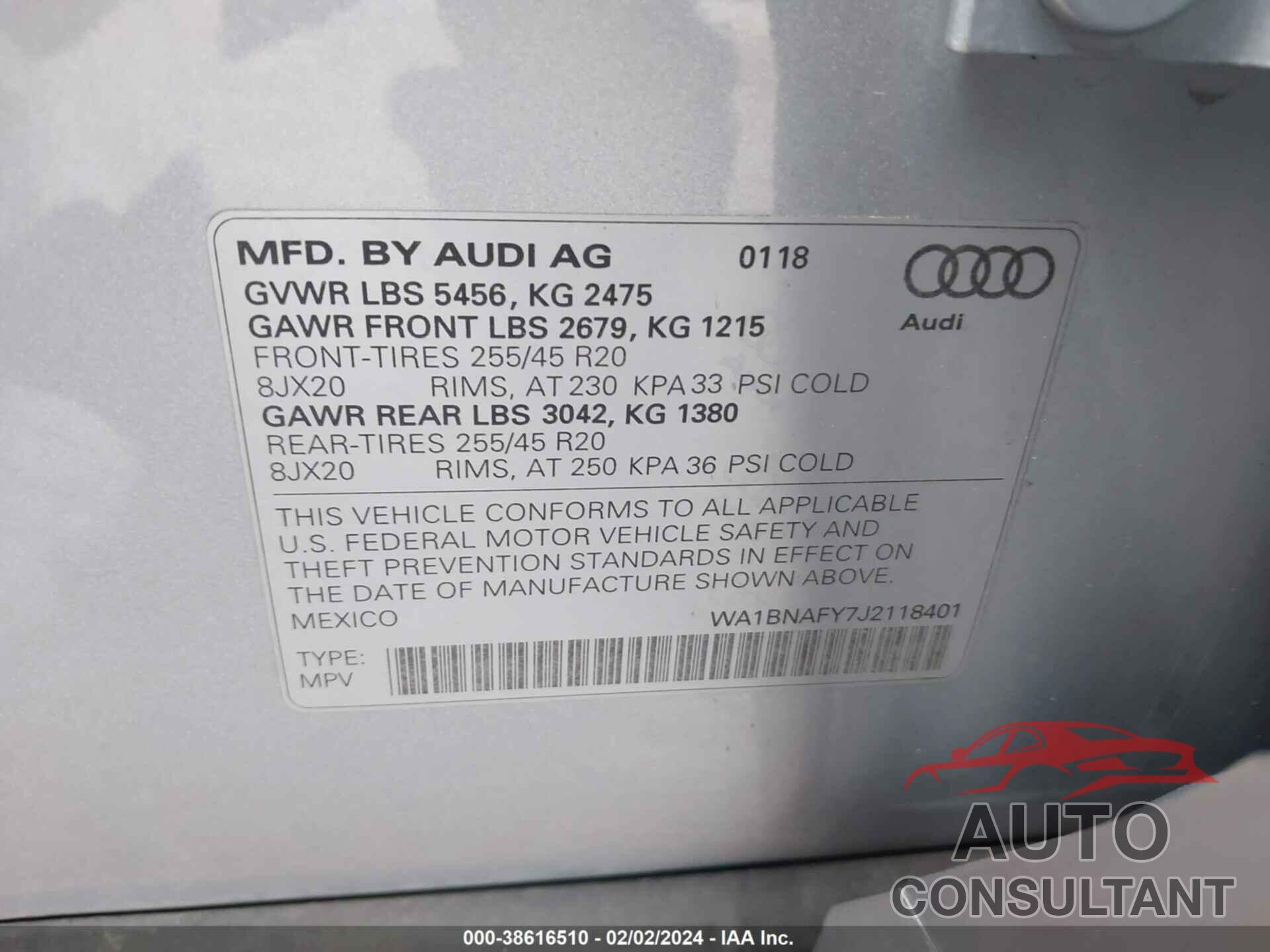 AUDI Q5 2018 - WA1BNAFY7J2118401