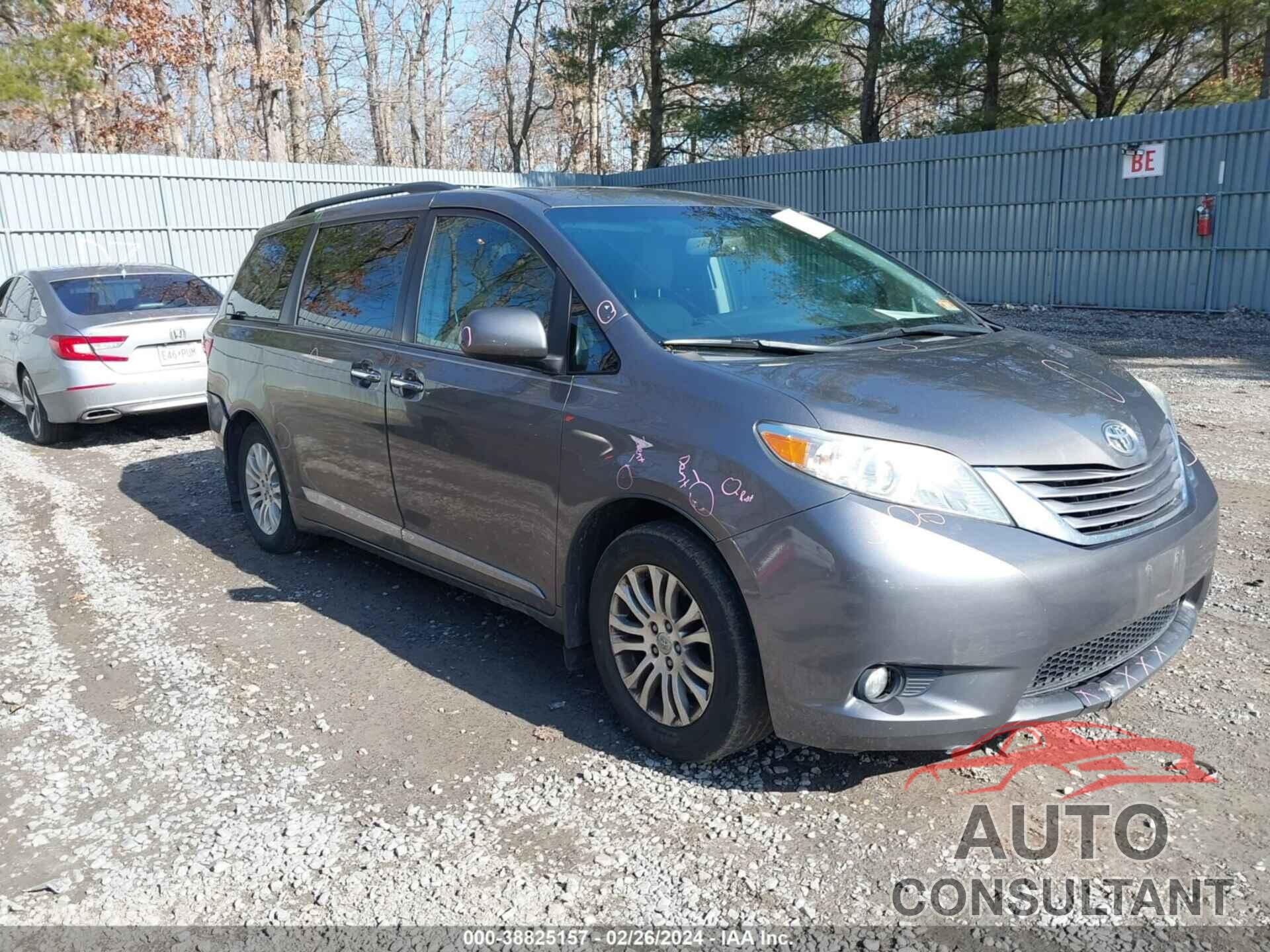 TOYOTA SIENNA 2017 - 5TDYZ3DC6HS876465