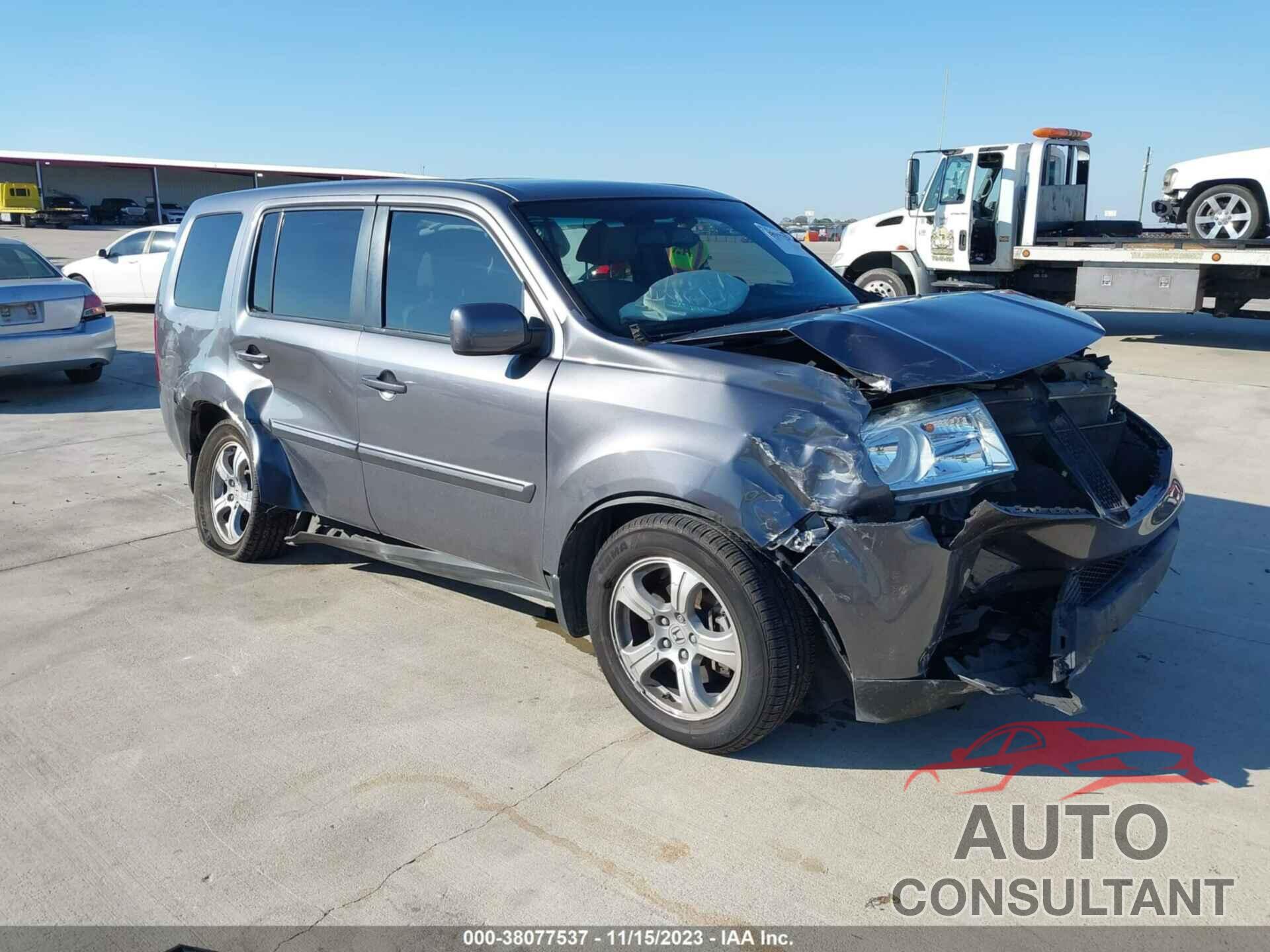 HONDA PILOT 2015 - 5FNYF3H5XFB004697