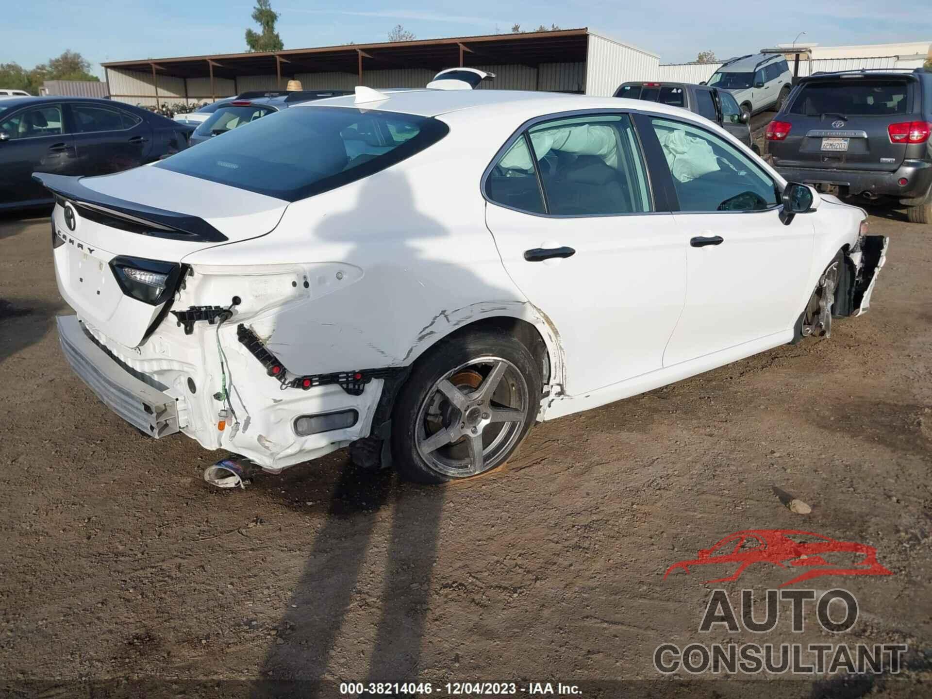 TOYOTA CAMRY 2020 - 4T1C11AK0LU898768