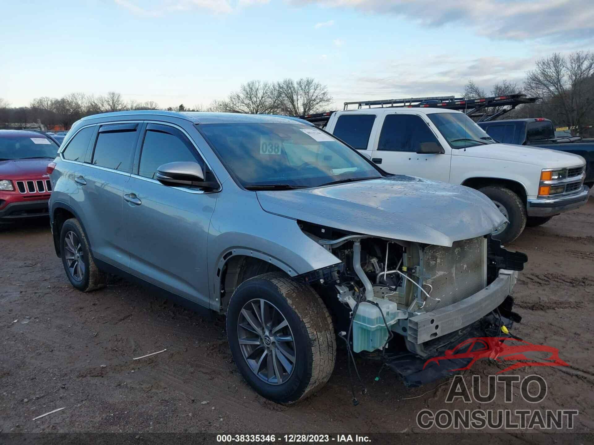 TOYOTA HIGHLANDER 2019 - 5TDJZRFH3KS601446
