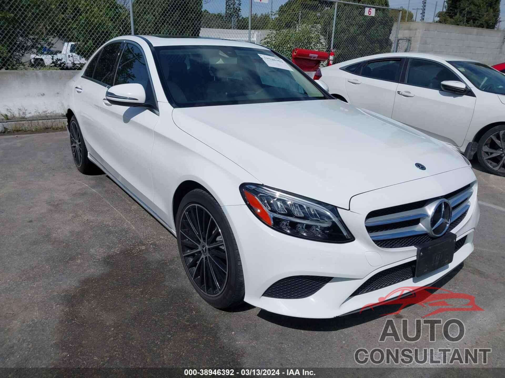 MERCEDES-BENZ C 300 2019 - 55SWF8DB3KU303697