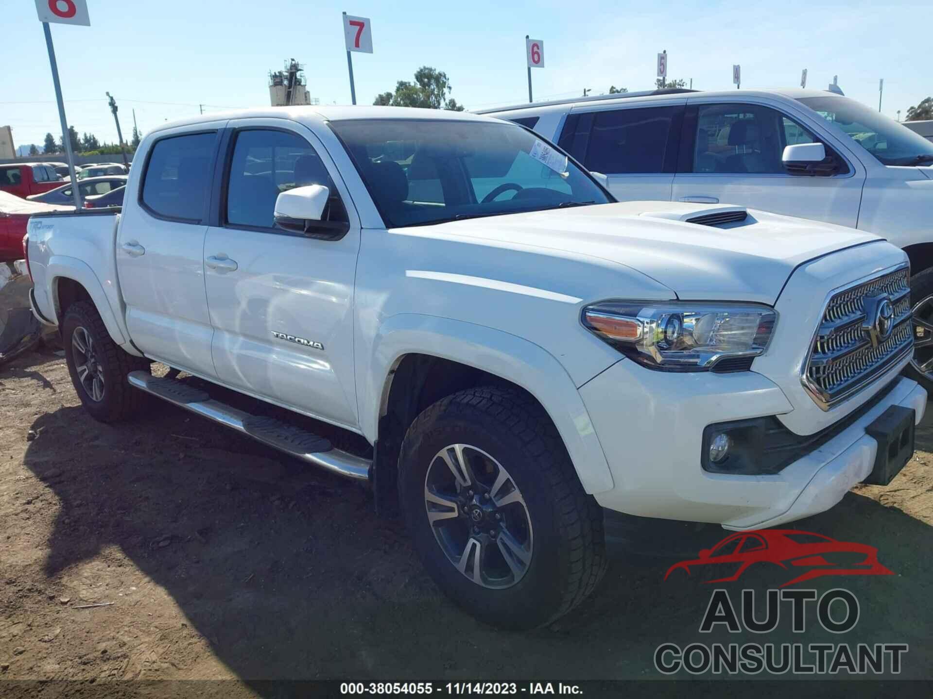 TOYOTA TACOMA 2017 - 3TMAZ5CN7HM033648